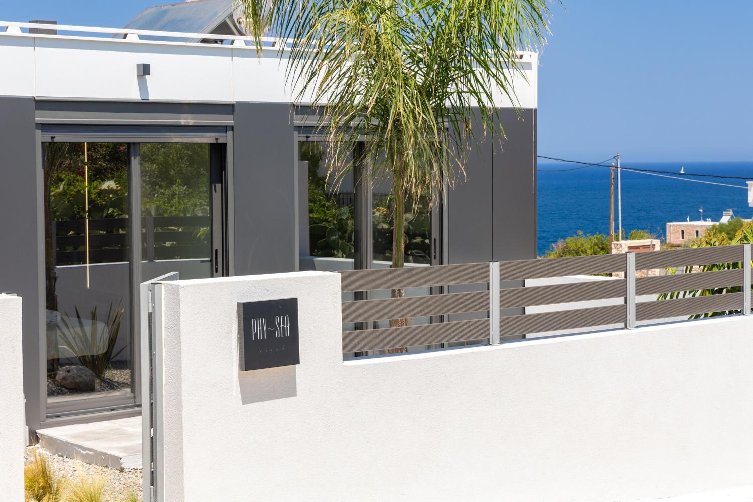 PhySea Villa