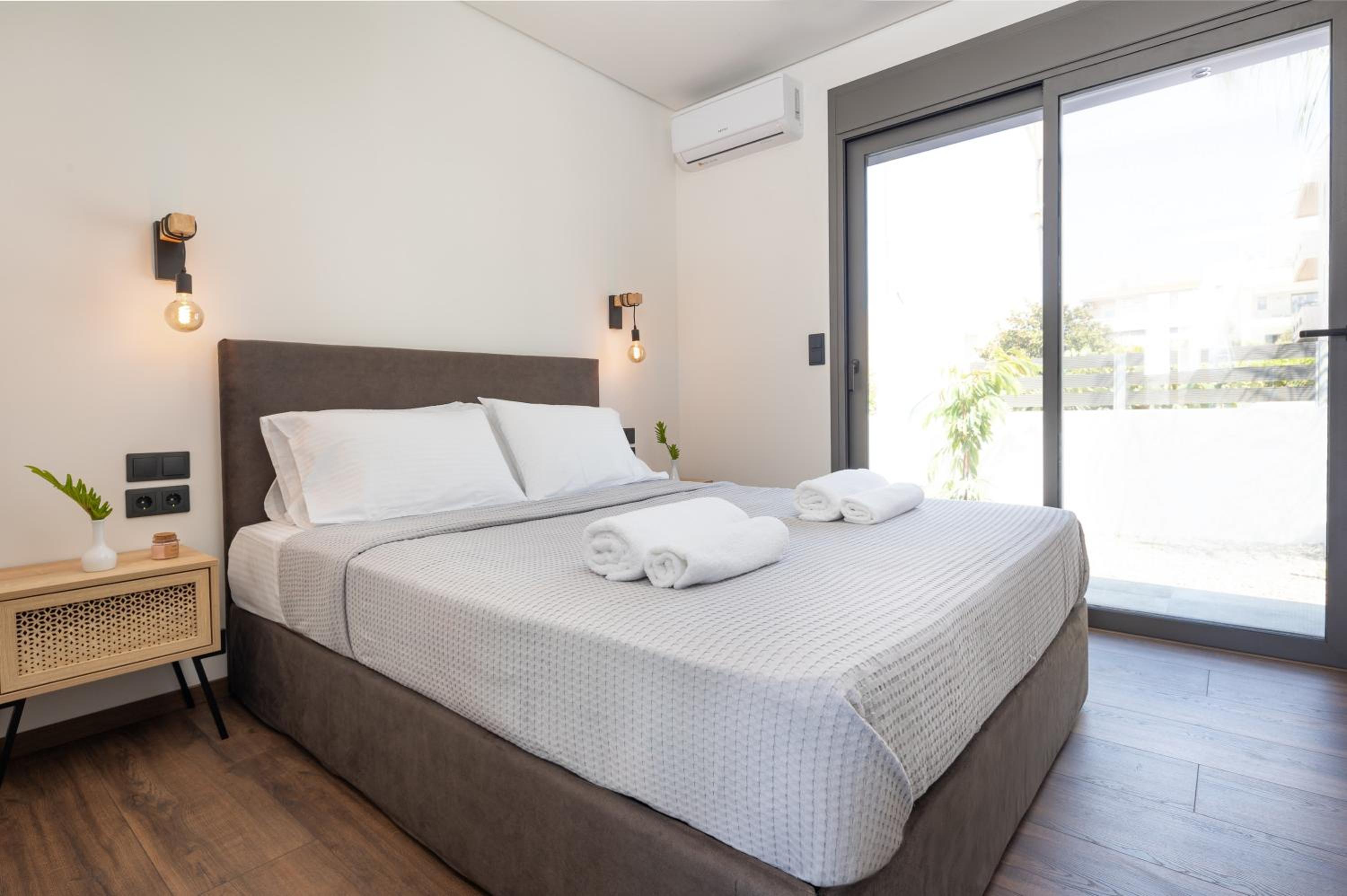 PhySea Villa