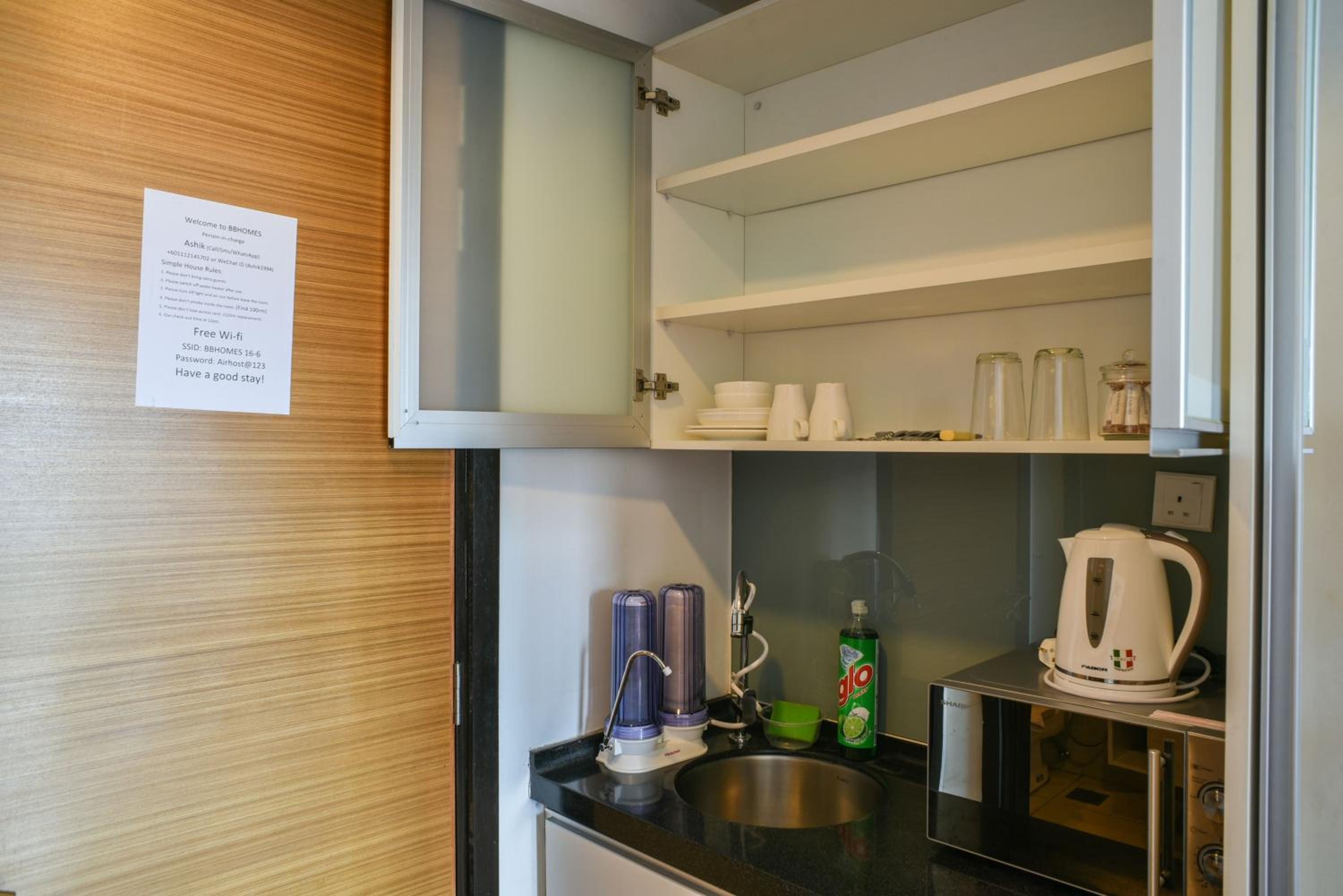 Couple Suite at Casa Residency 5 mins walk to LRT, Jalan Alor & Bukit Bintang