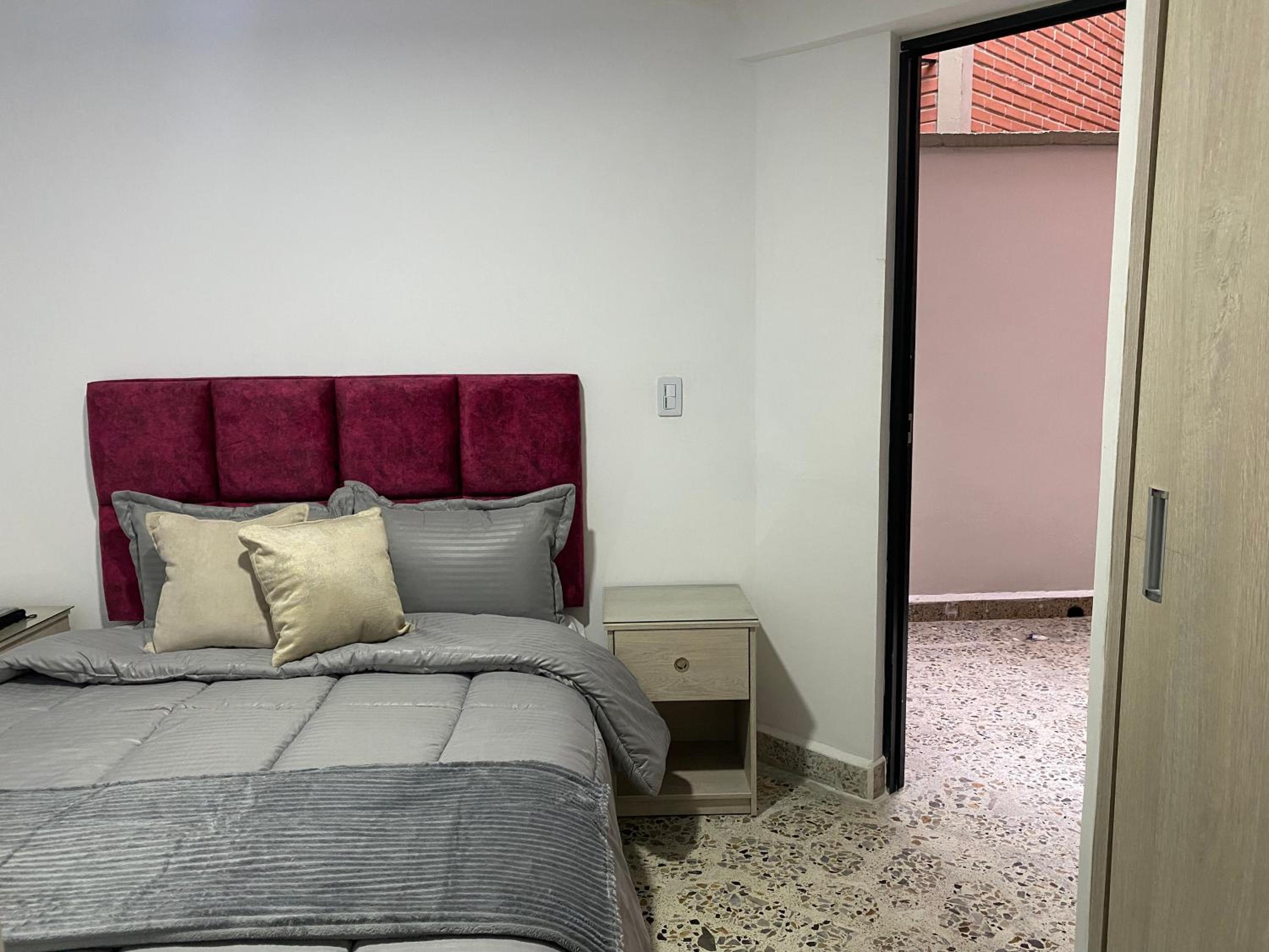Loft en Medellín Descanso y estilo en la ciudad 106