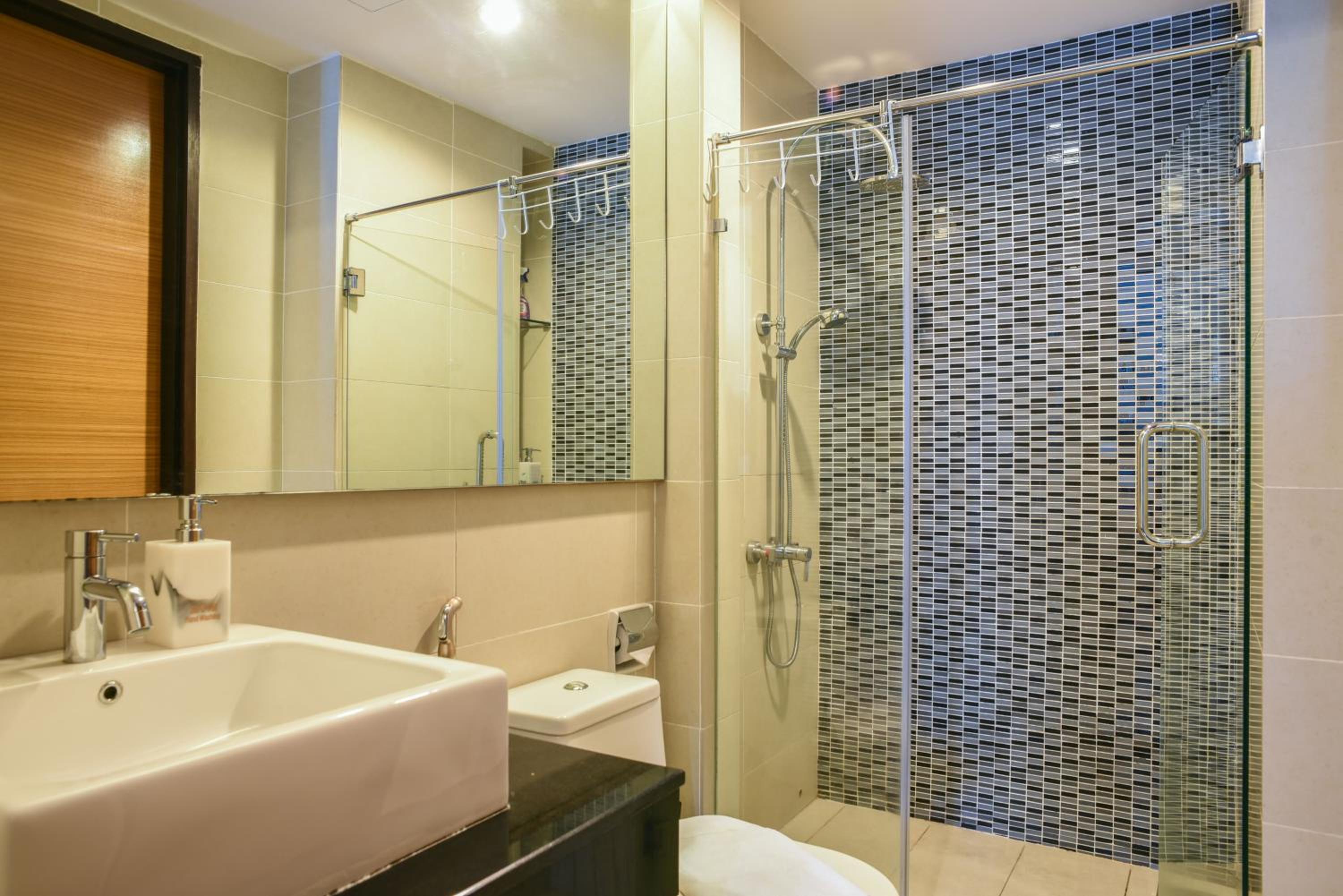 Couple Suite at Casa Residency 5 mins walk to LRT, Jalan Alor & Bukit Bintang