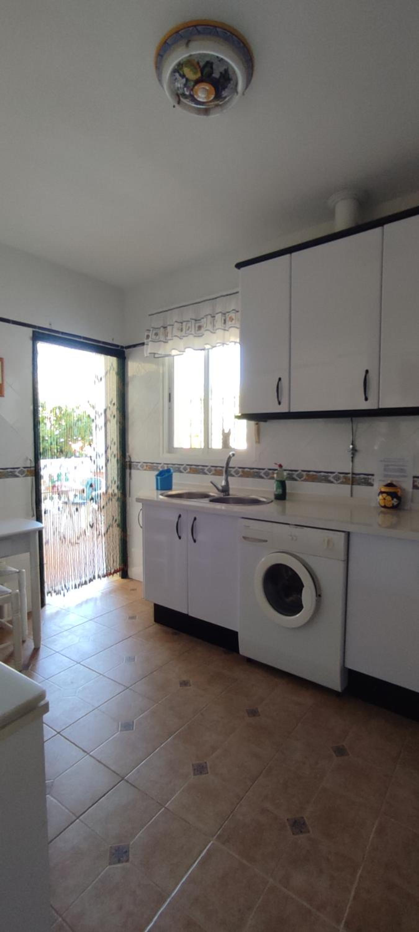 Beach house near Tennis Club La Barrosa