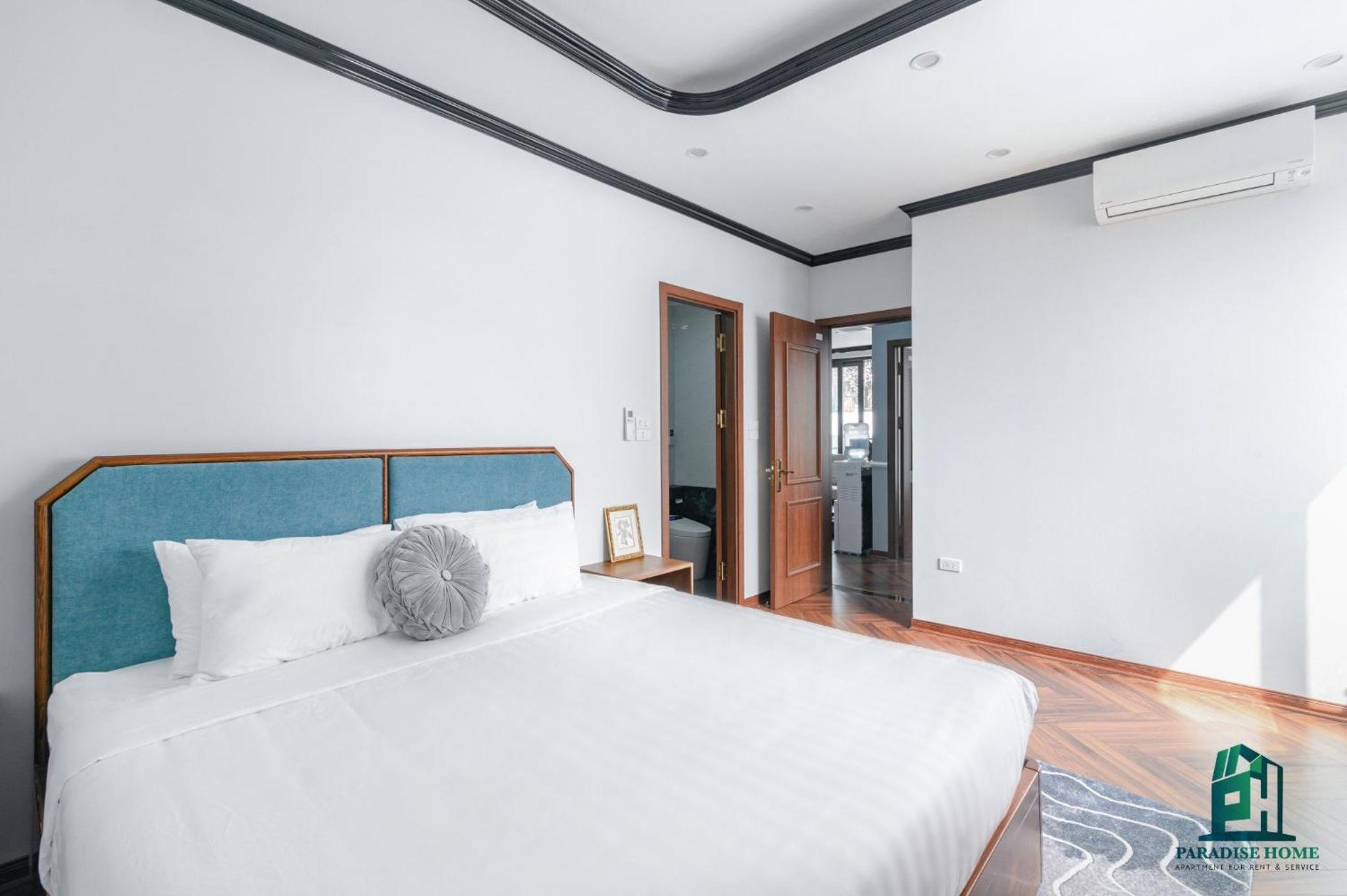 Luxe Paradise Suites Dang Thai Mai