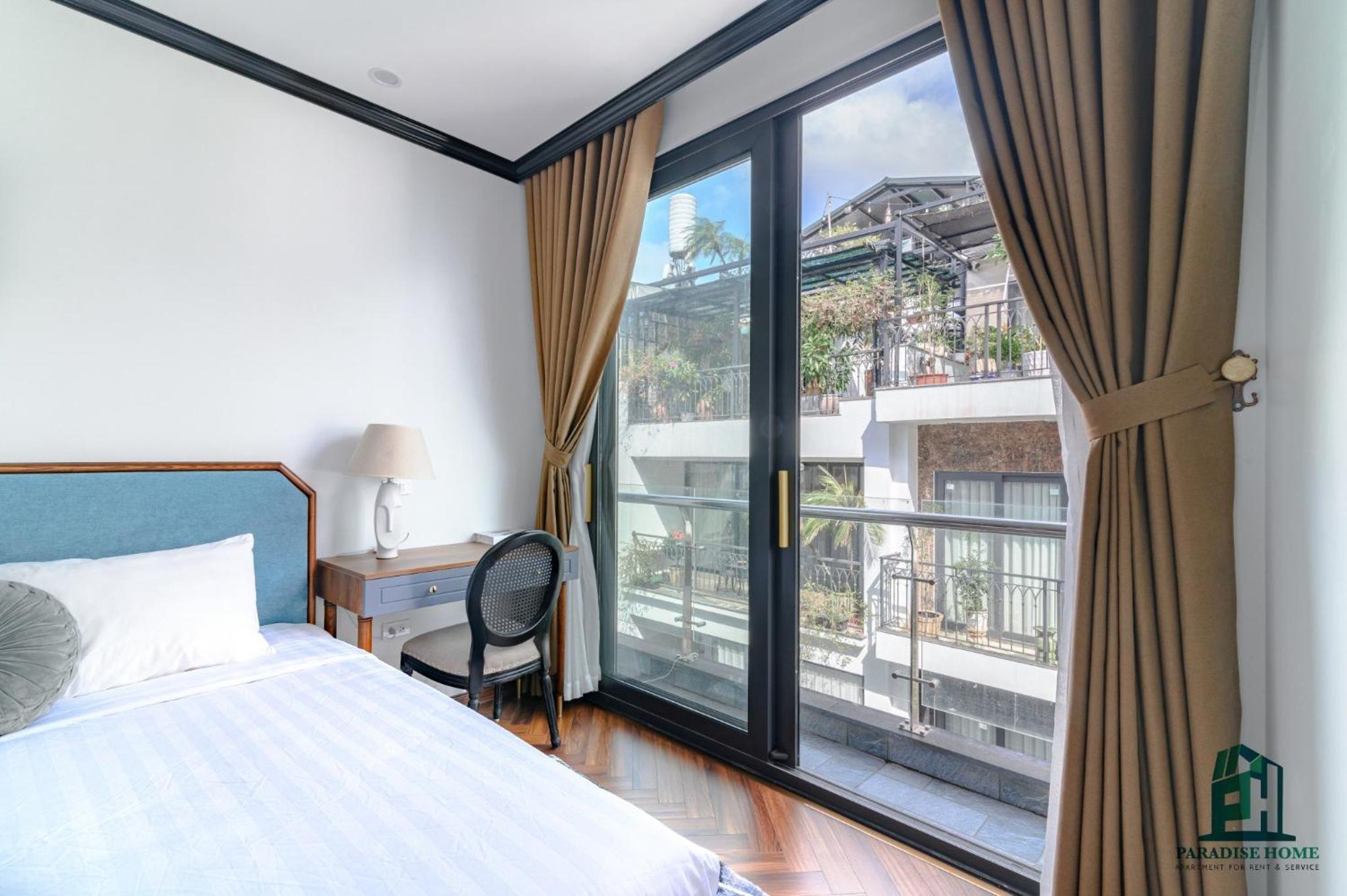 Luxe Paradise Suites Dang Thai Mai