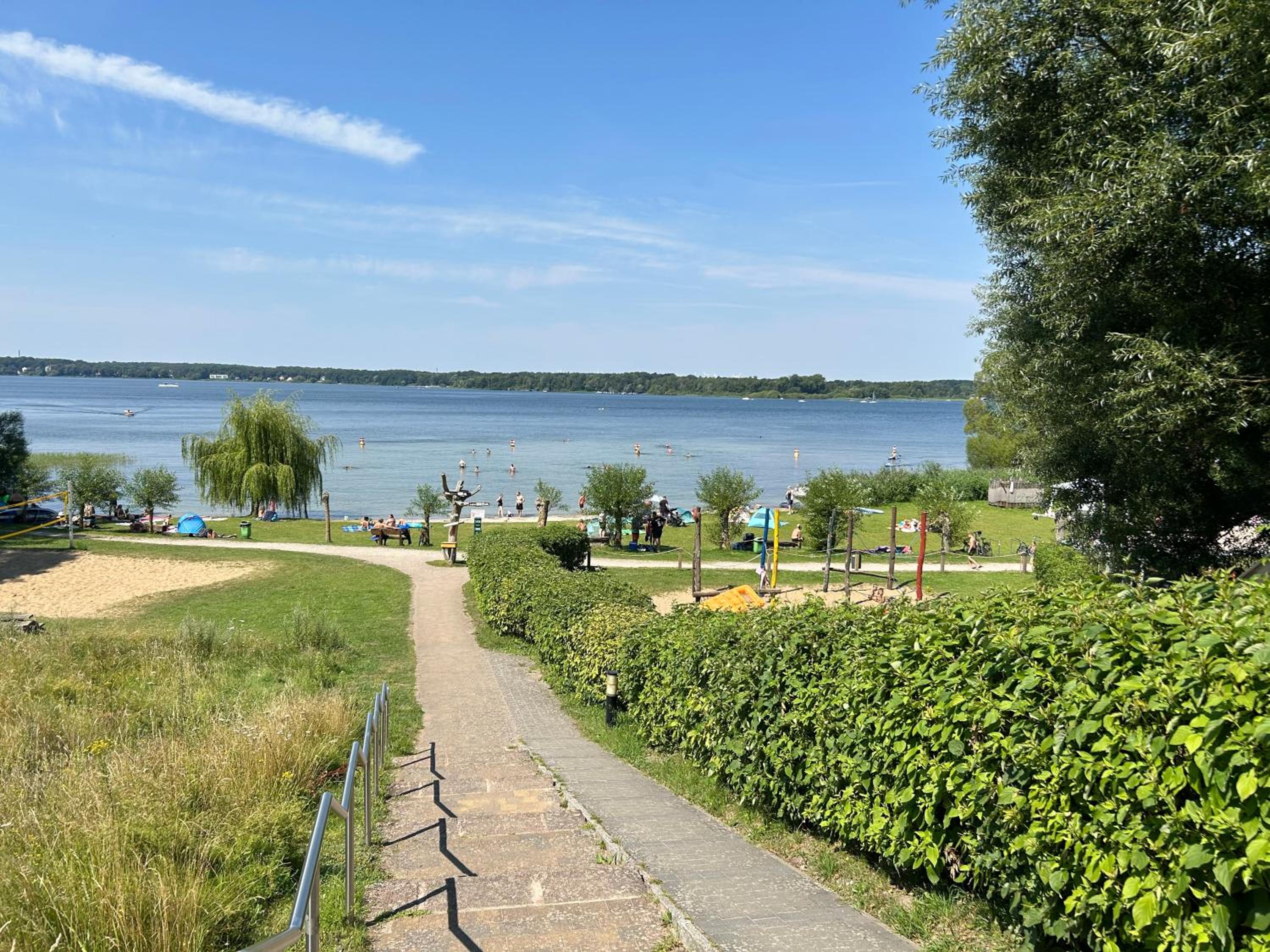 Ferienhaus in Zislow am Plauer See, Doppelbungalow