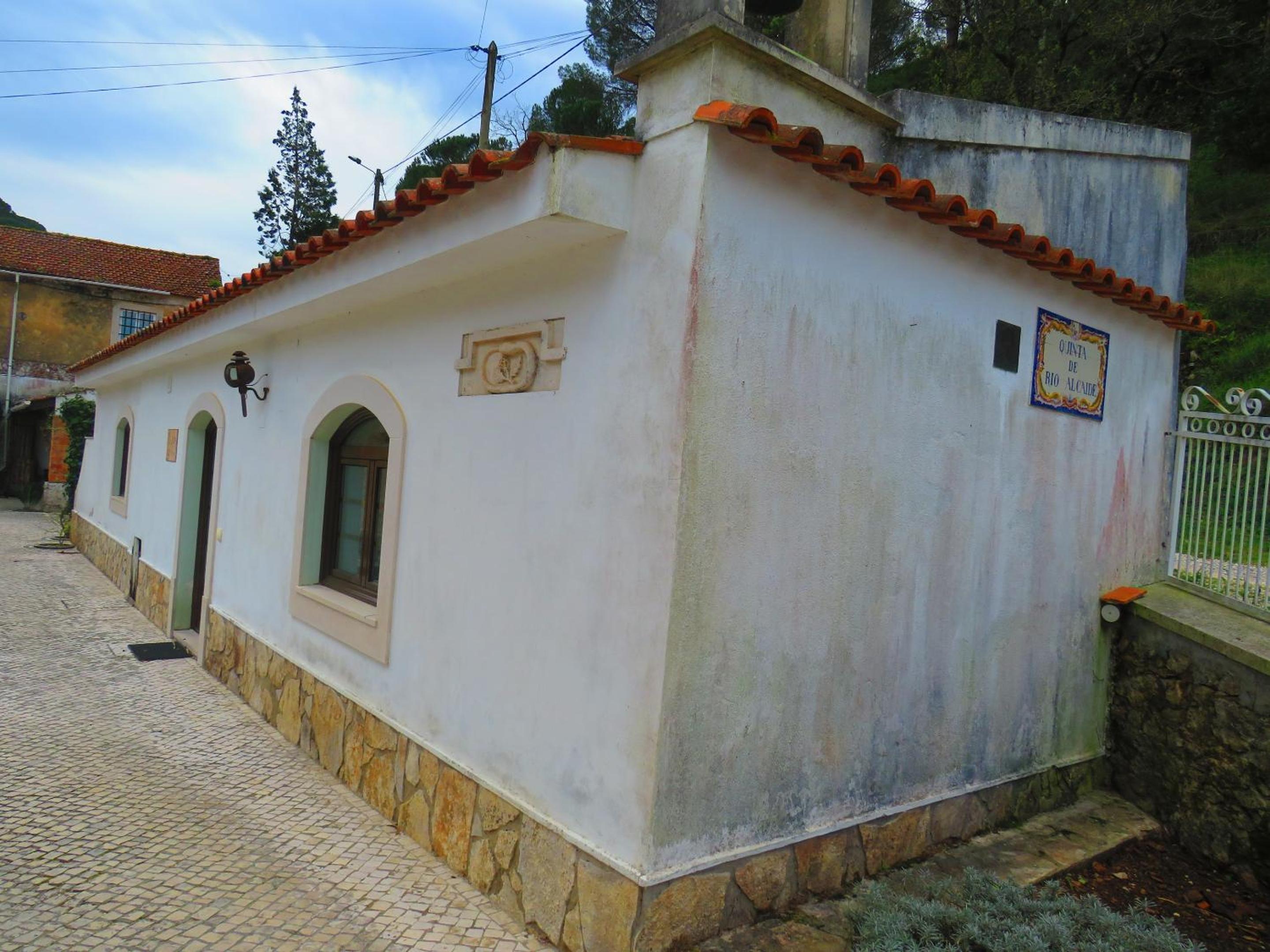 Comfortable house in Porto de Mos 45 m² with shared pool view 3