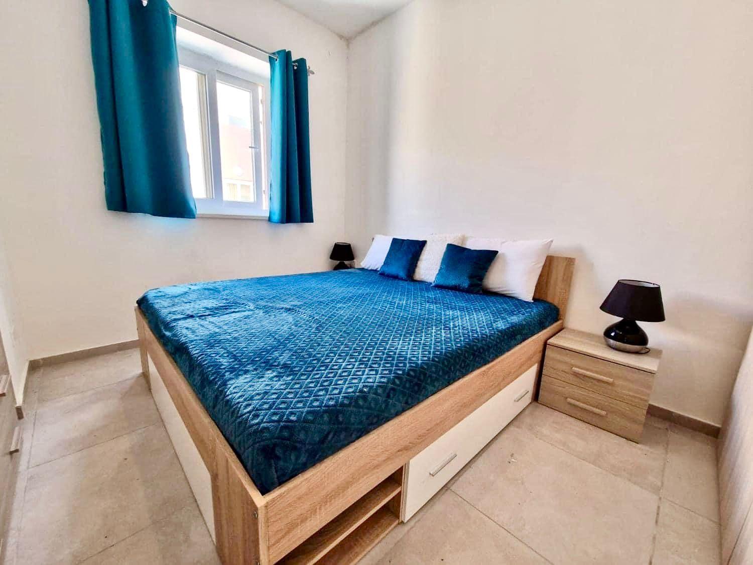 Bright & Central with Parking, Indoor Pool & Gym photo 4