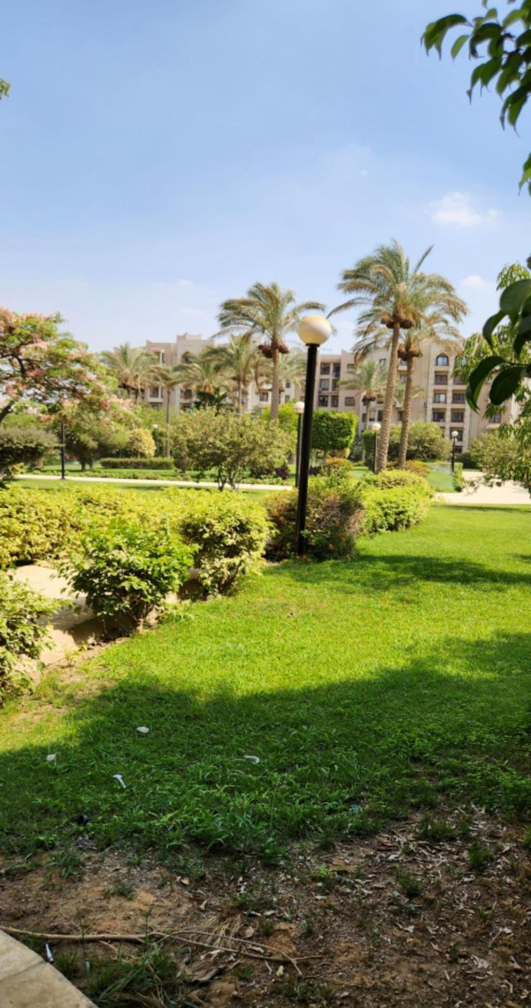 petite villa Rehab city