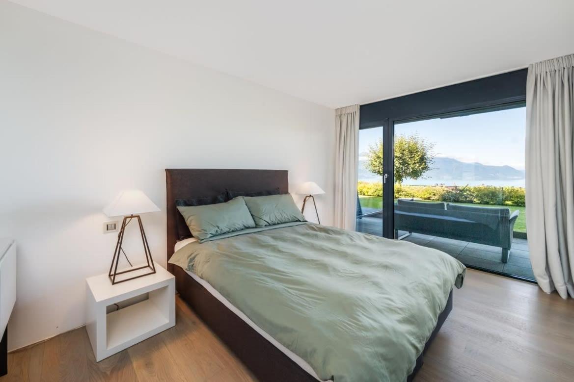 Charming and Spacious Residence in the Heart of Brent by GuestLee
