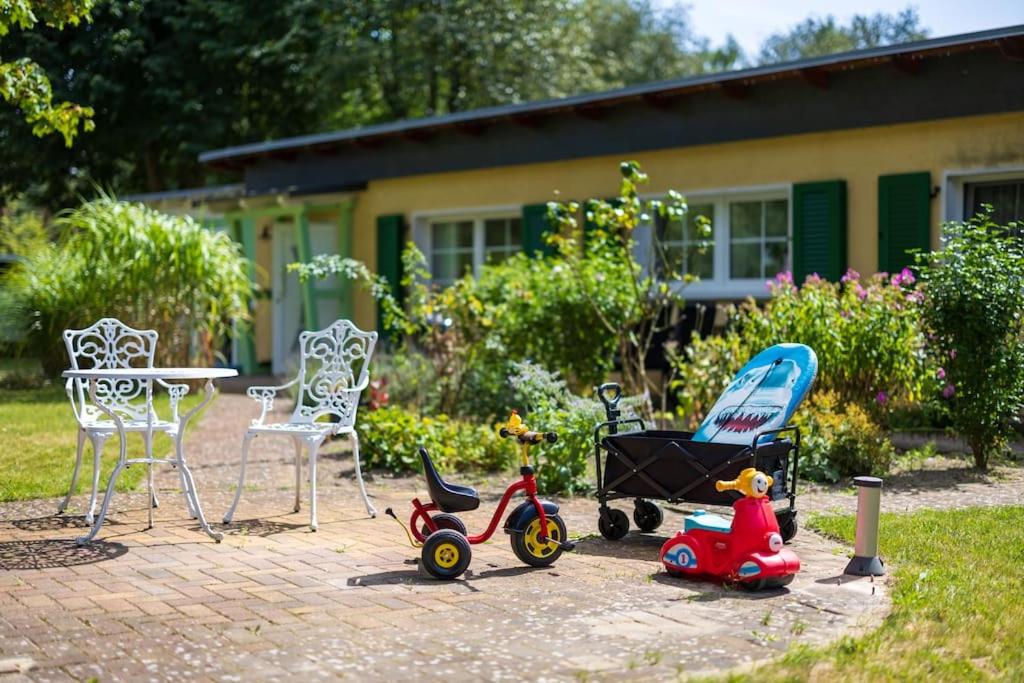 Ferienhaus Goldene Zeit I Terasse I Parkplatz I 3 SZ I 2 Bäder I 2 min zum See