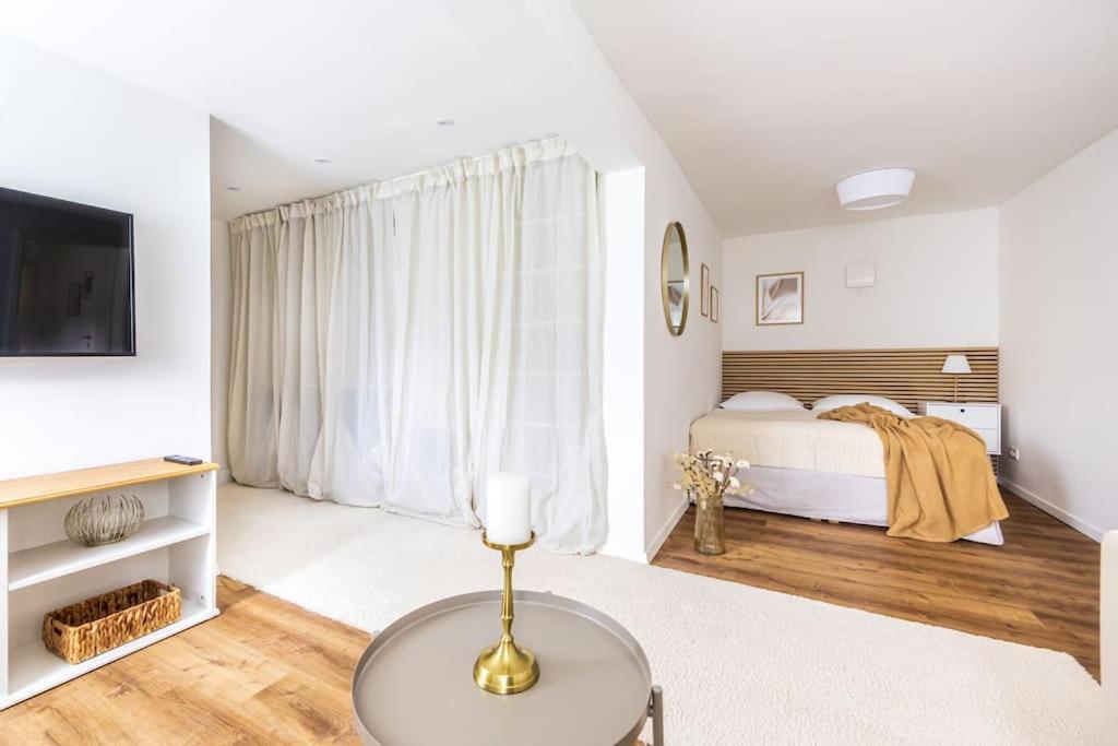 Ferienhaus Goldene Zeit I Terasse I Parkplatz I 3 SZ I 2 Bäder I 2 min zum See