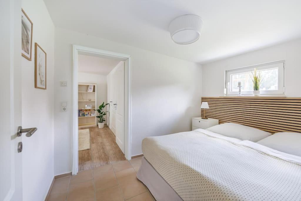 Ferienhaus Goldene Zeit I Terasse I Parkplatz I 3 SZ I 2 Bäder I 2 min zum See