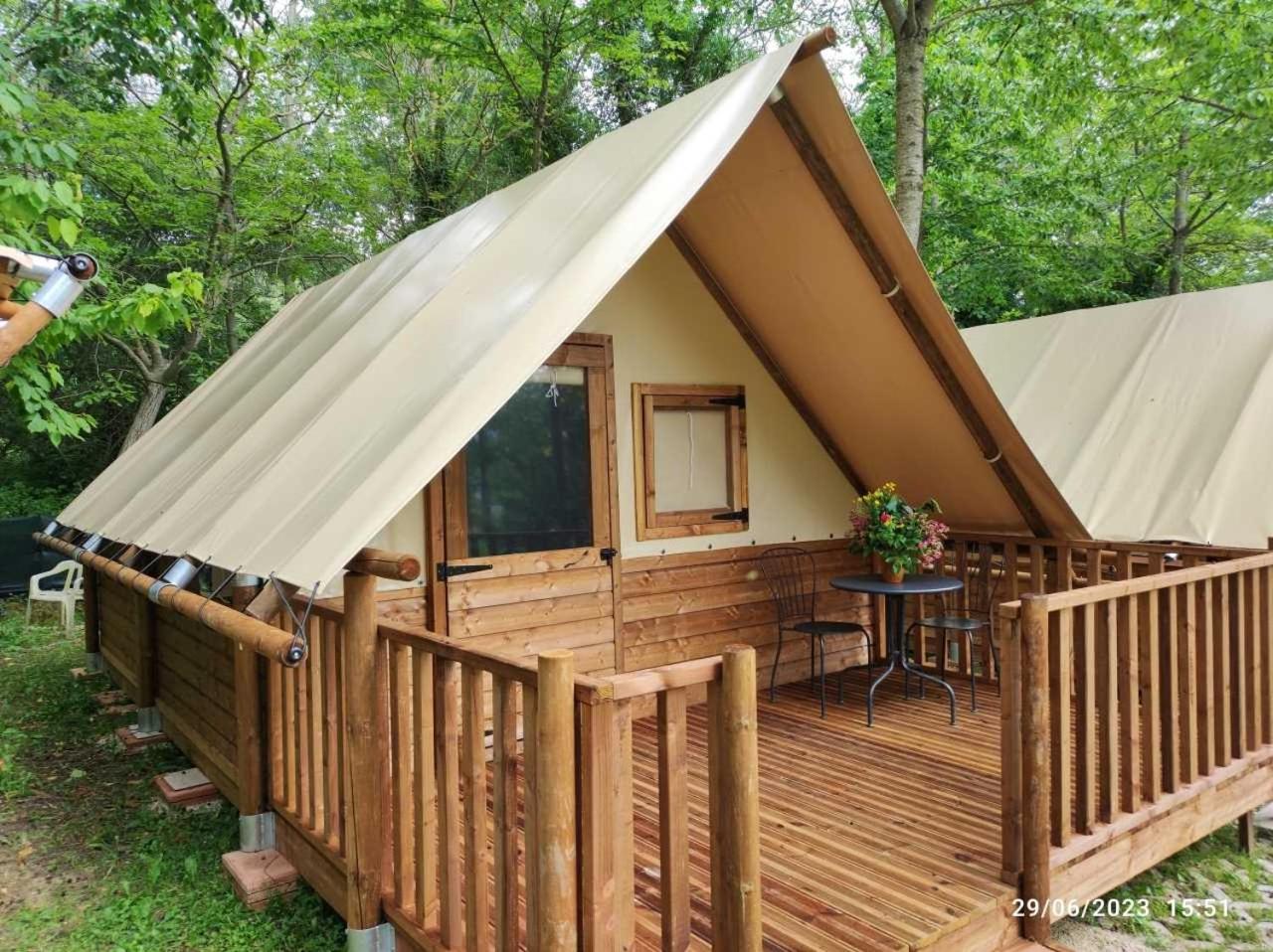 Saecula Natural Village Experience