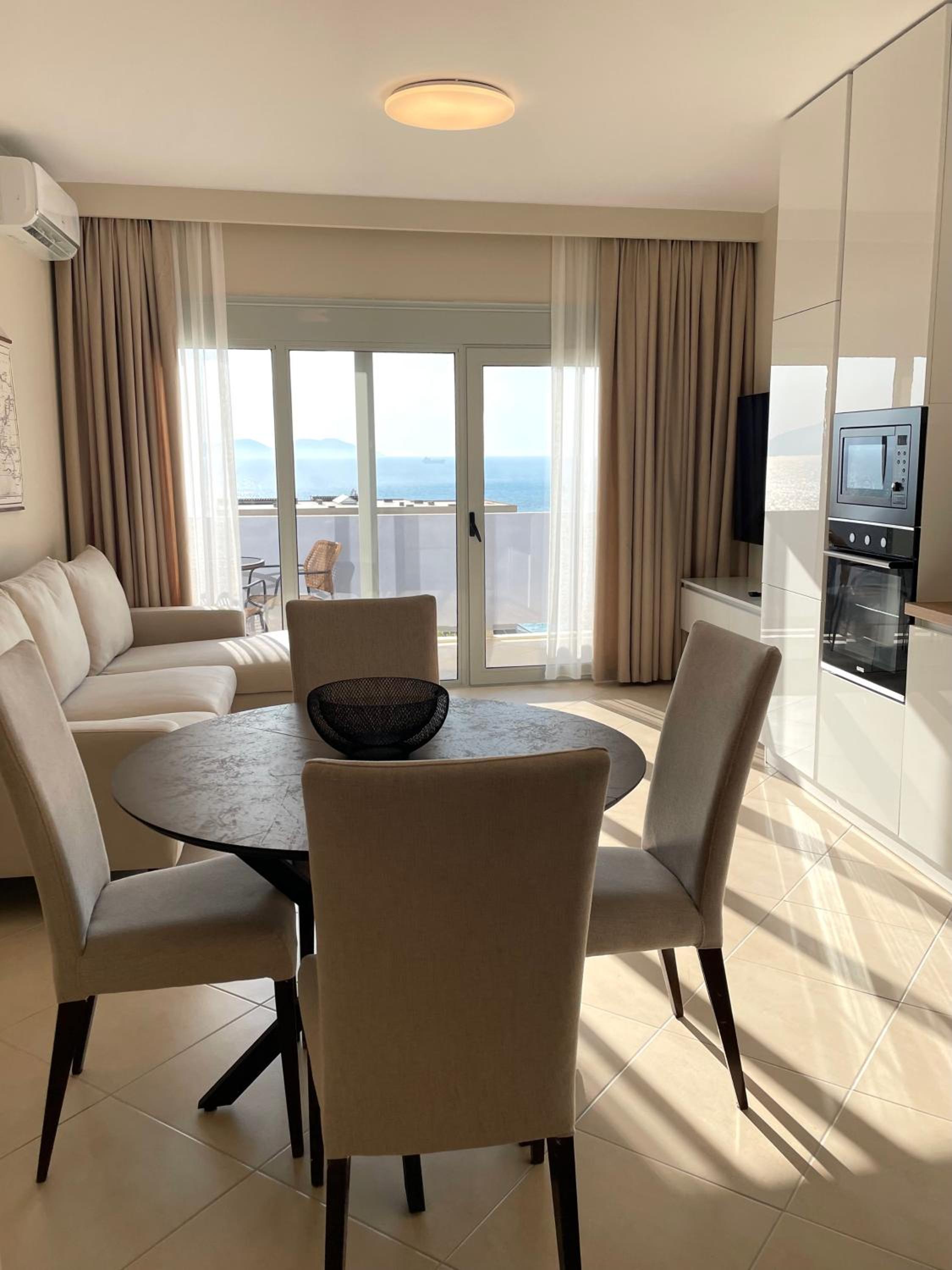 Nordic sea view Scandi Apartments