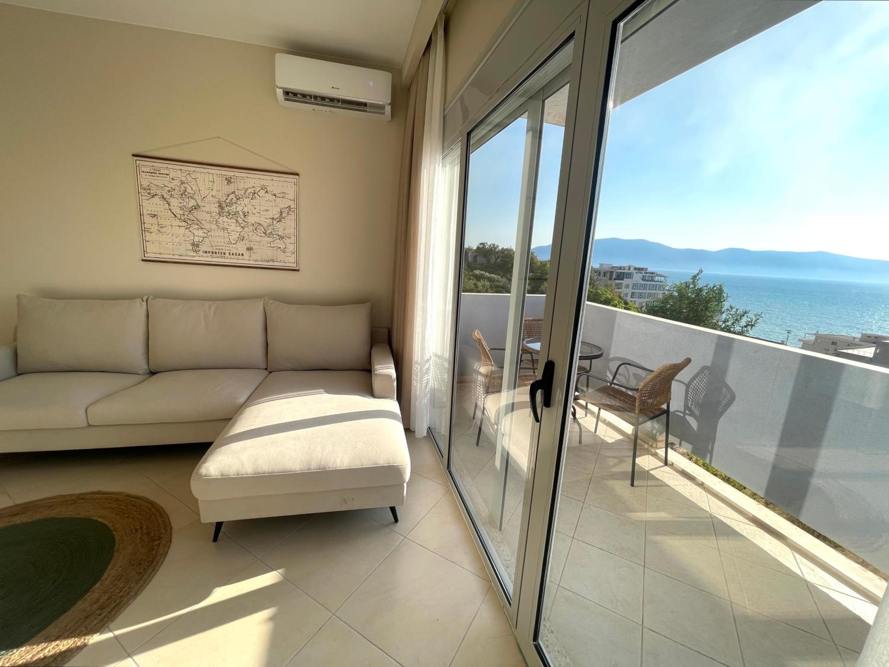Nordic sea view Scandi Apartments