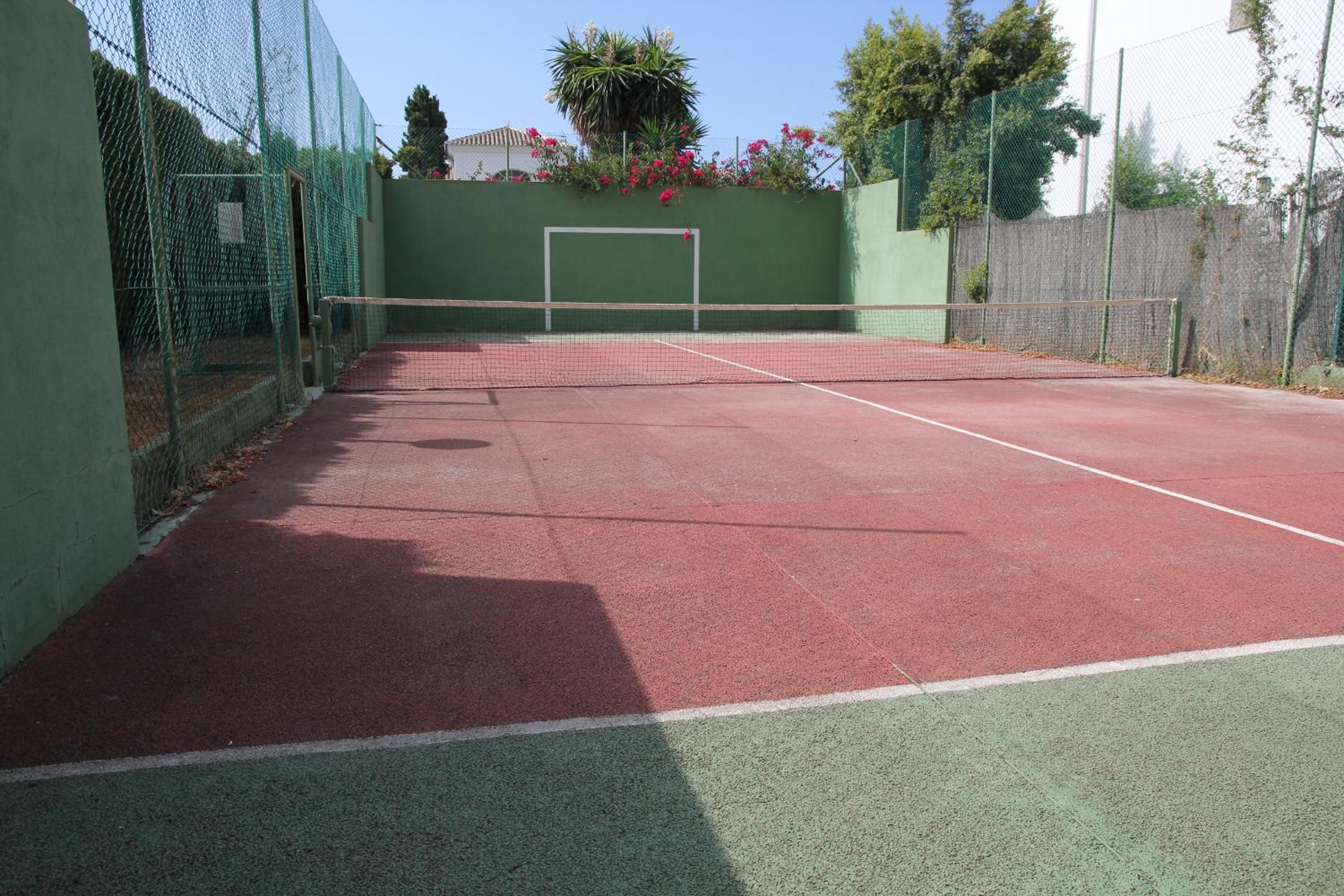 Guadalmina Baja