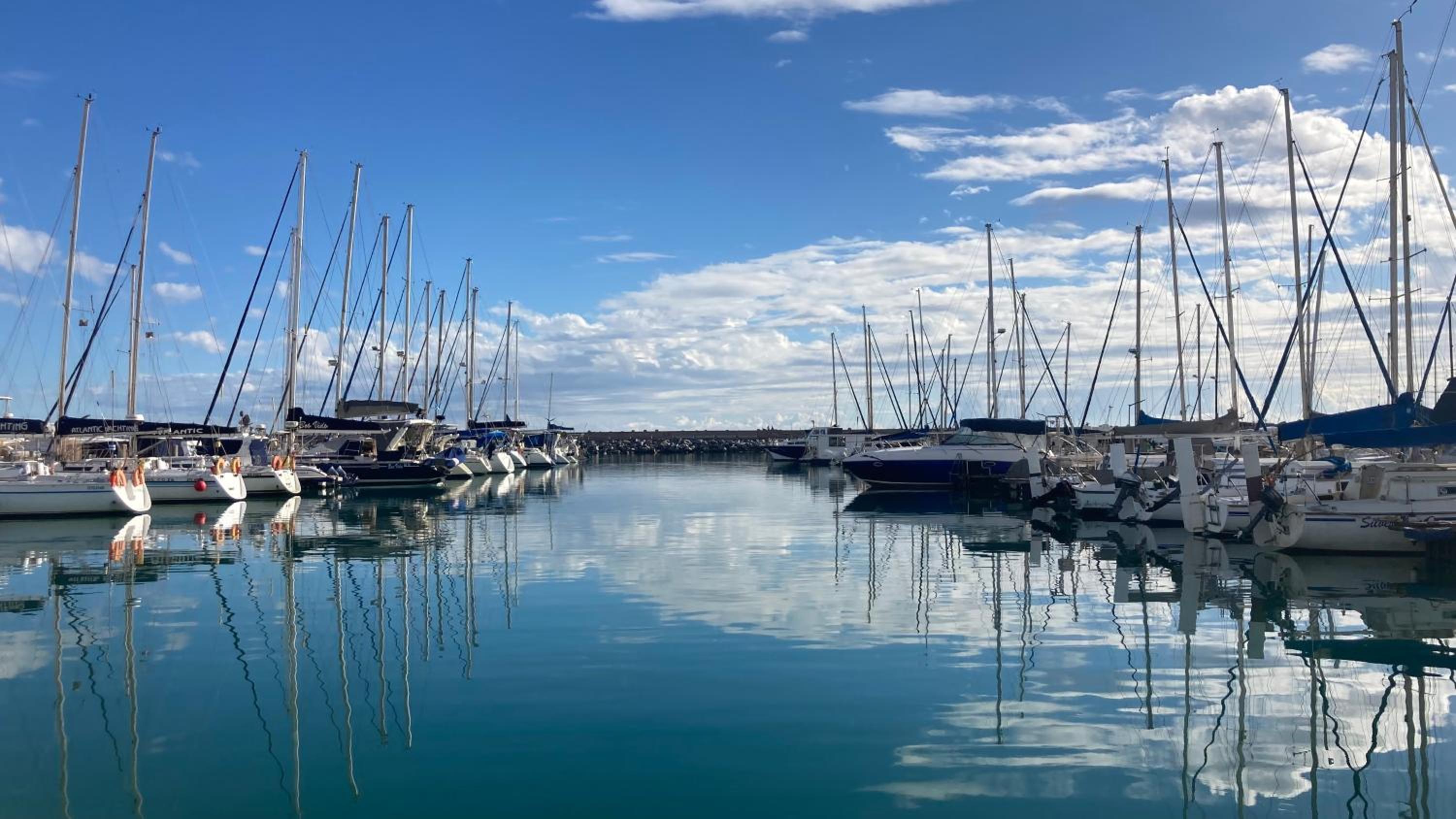 Nivica 25 Luxury Apartment Langebaan