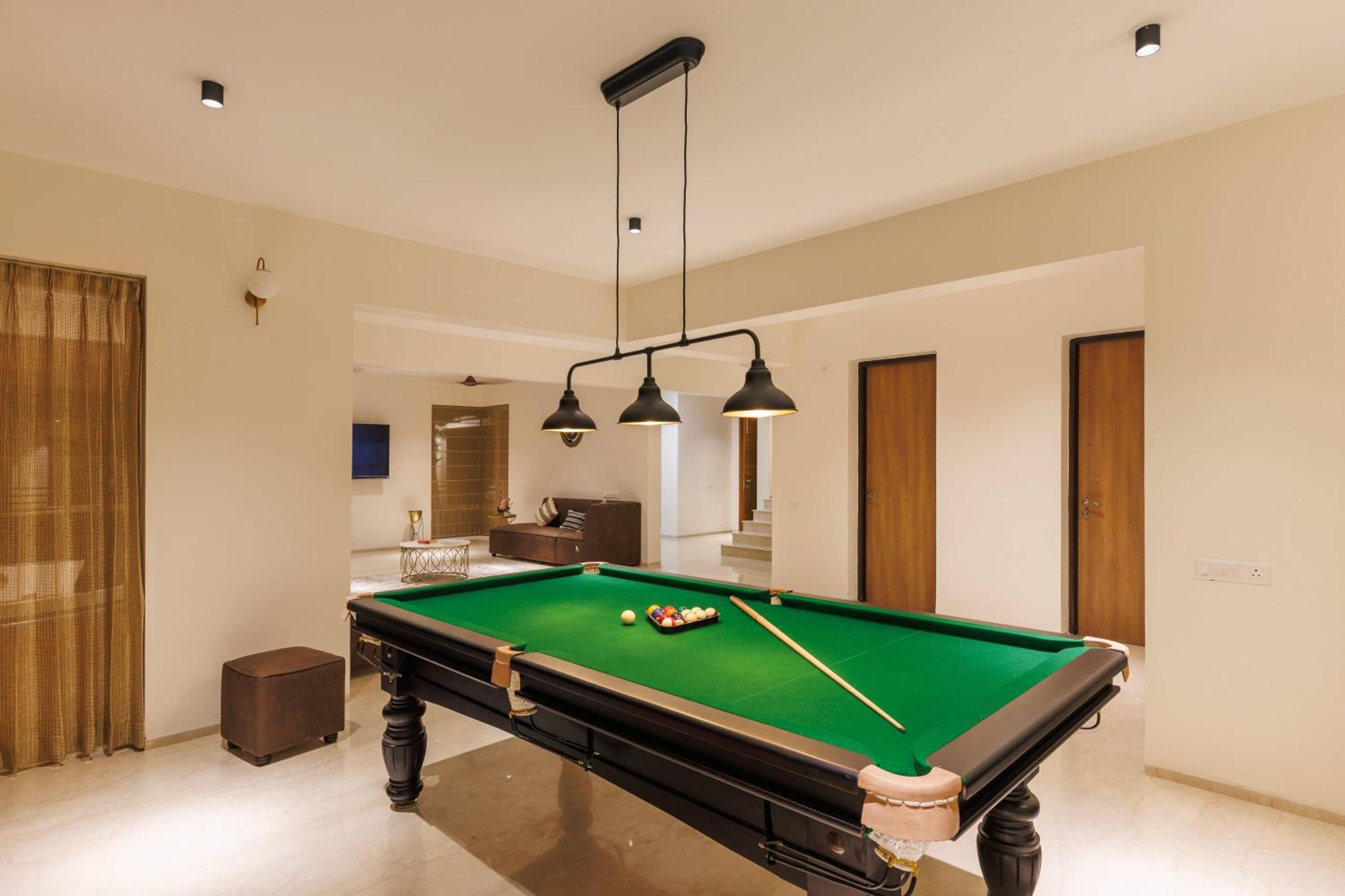 Golfers Arena by StayJade Golf Jacuzzi PS5 Blr view 3