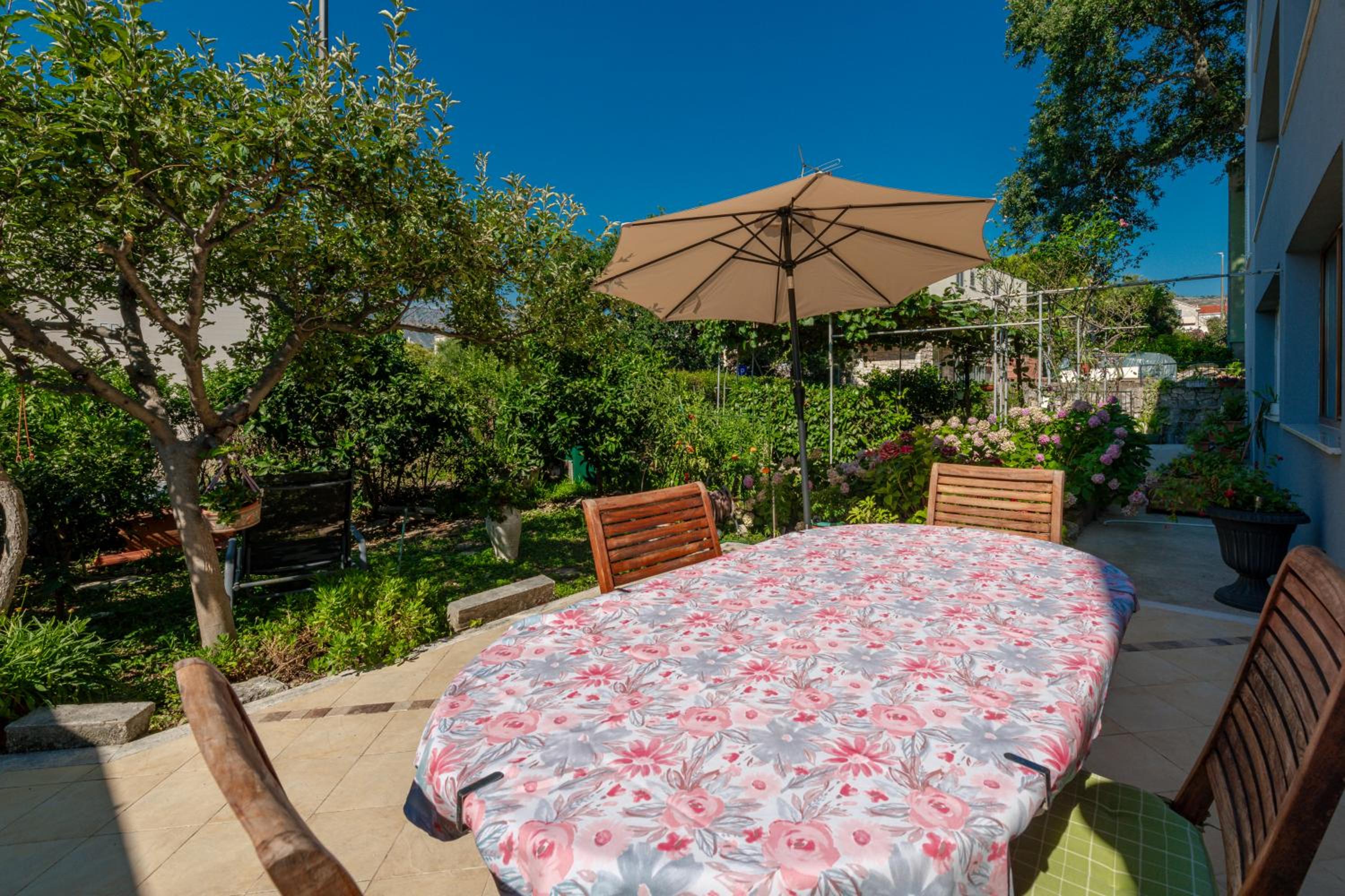 Hotel Uvala Apartment - Image 1