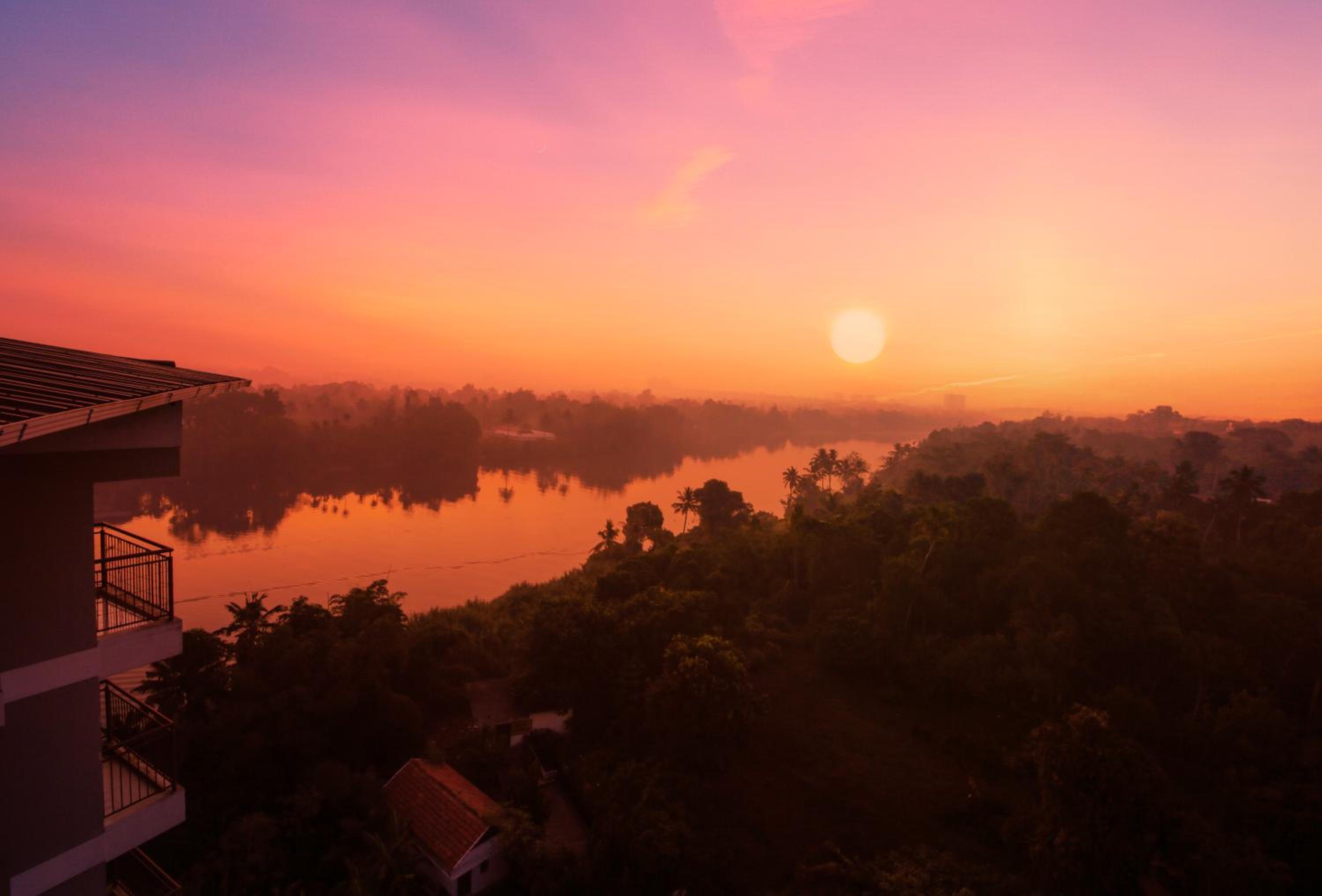 Pearl Periyar View Apartments