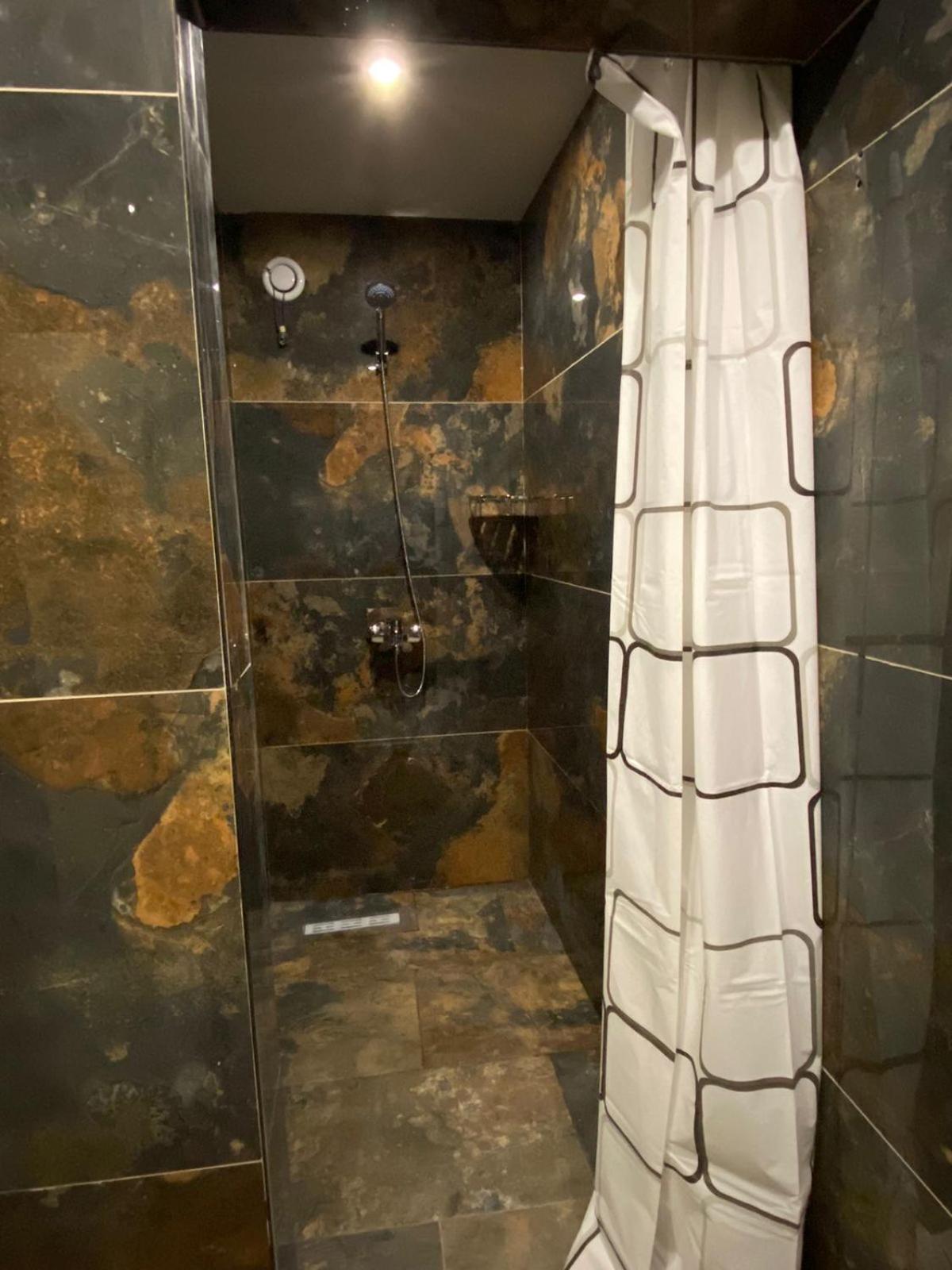 stefanias apartment