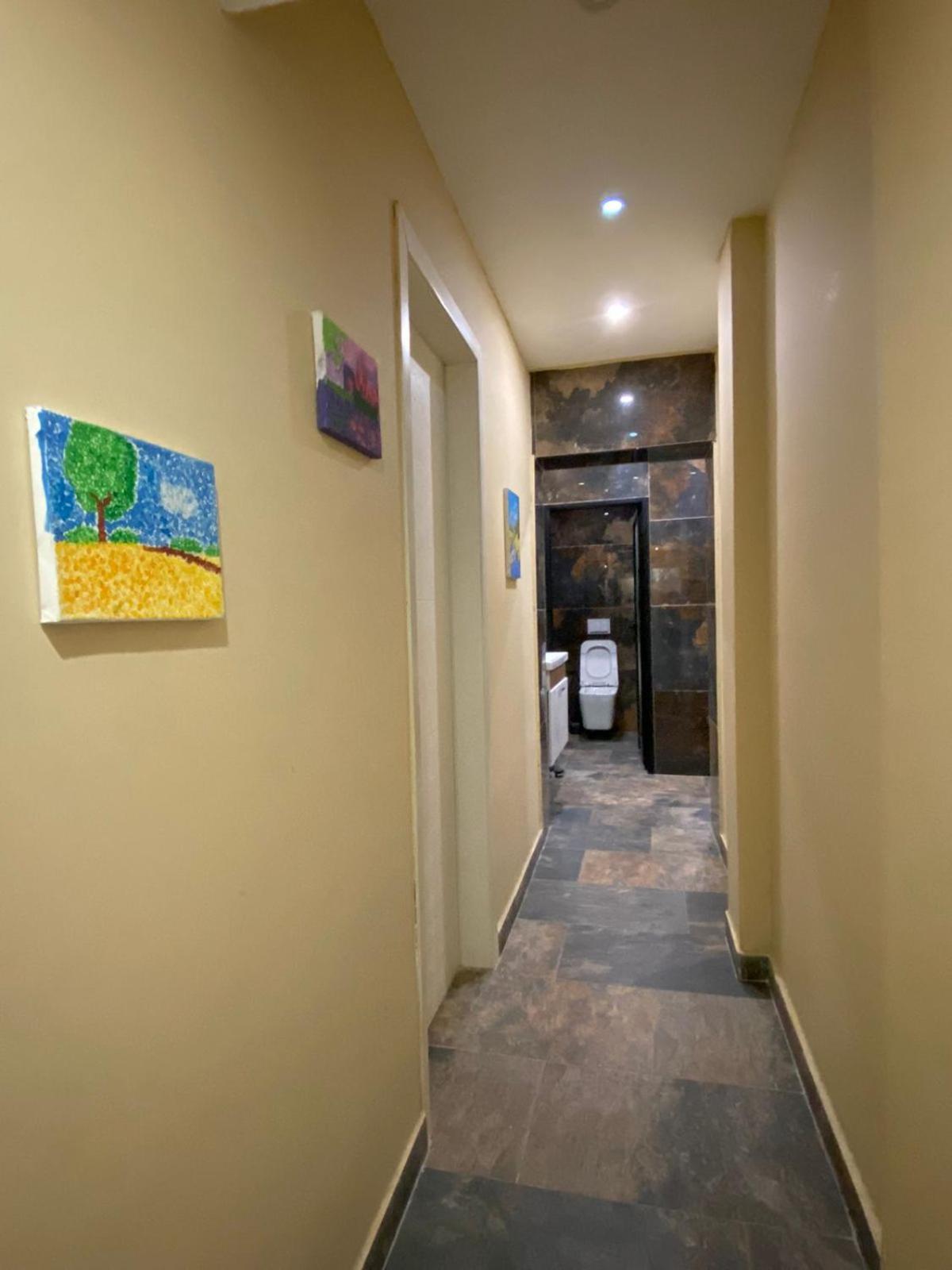 stefanias apartment