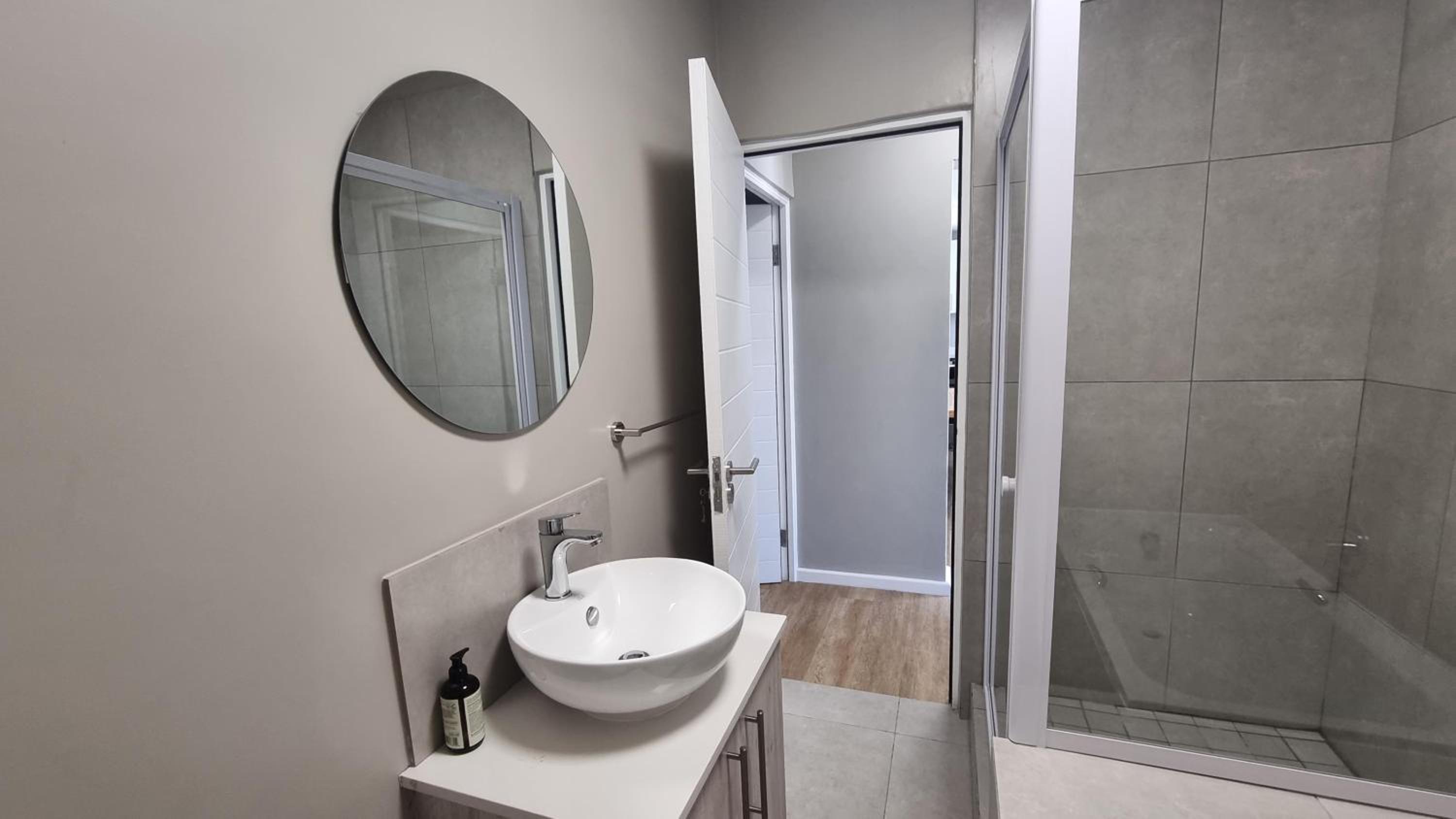 Nivica 25 Luxury Apartment Langebaan