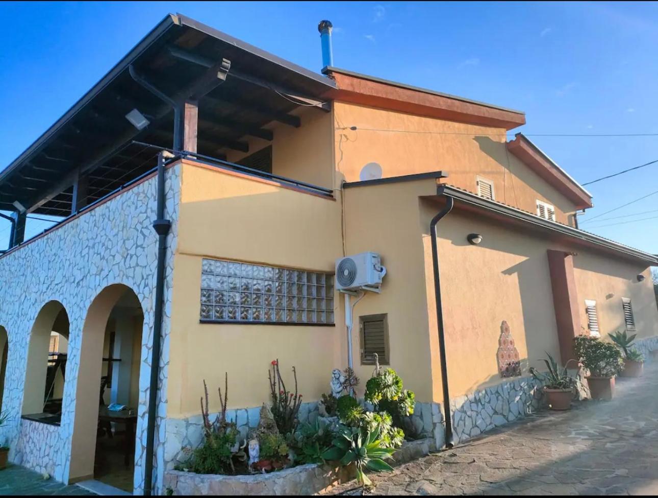 Meravigliosa villa con piscina