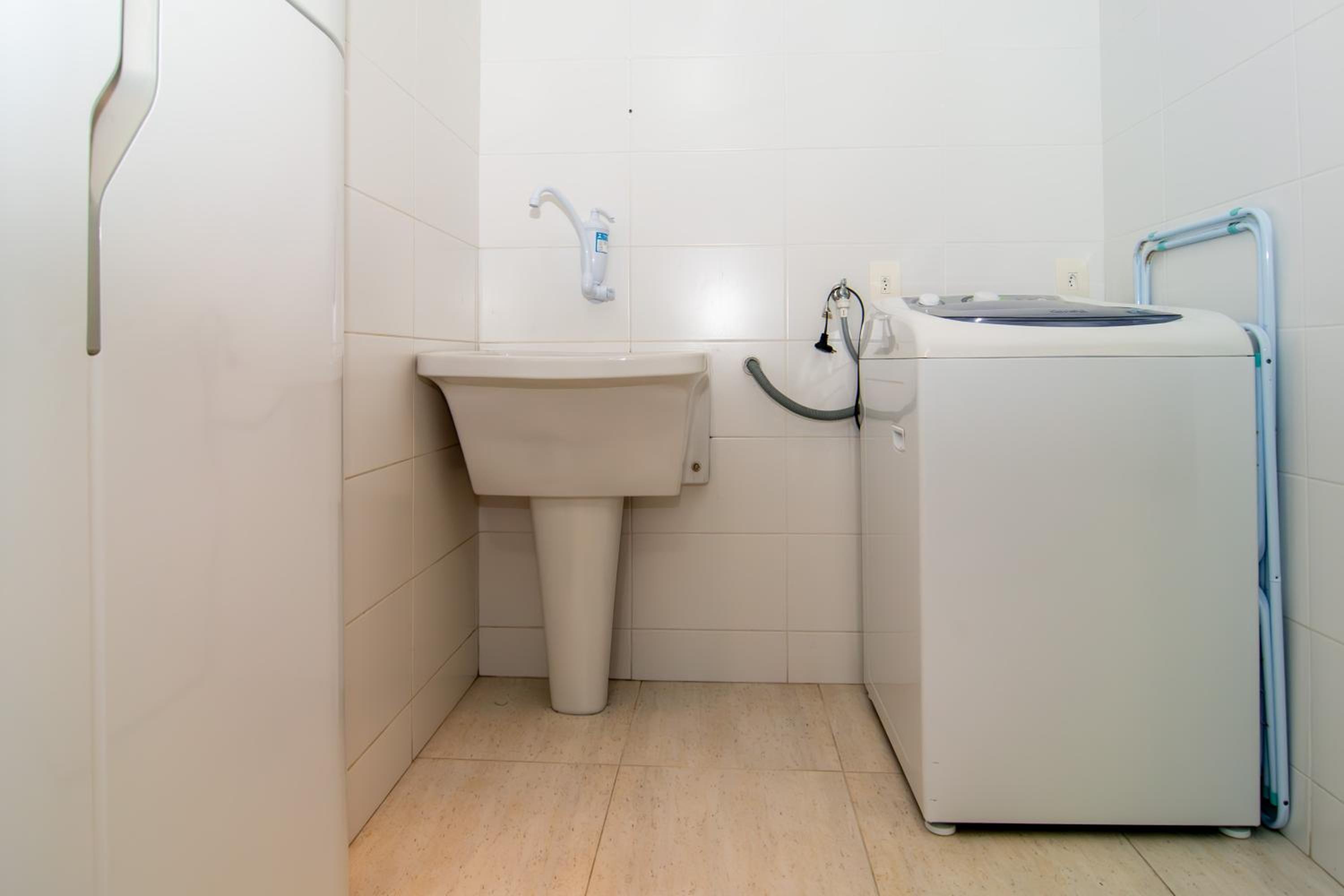 Localização privilegiada na Av. Atlântica JK4995