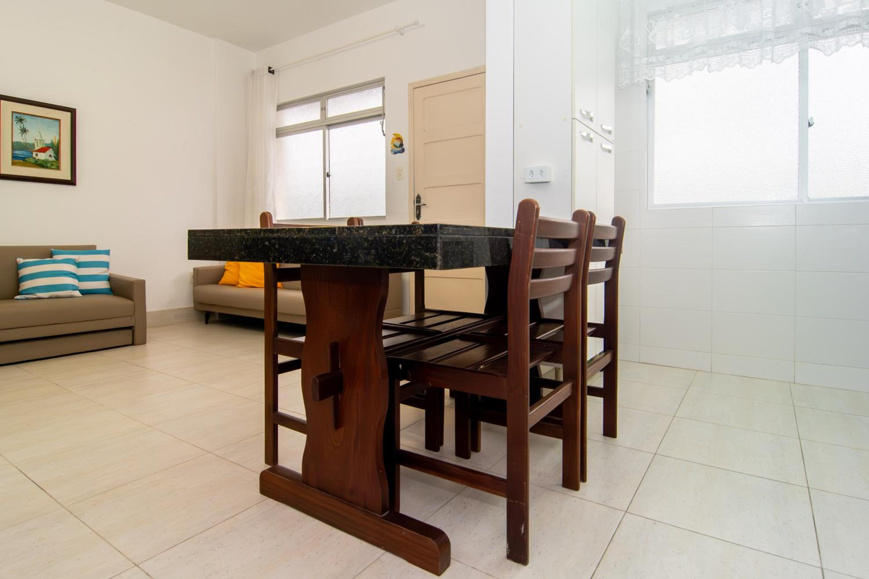 Localização privilegiada na Av. Atlântica JK4995