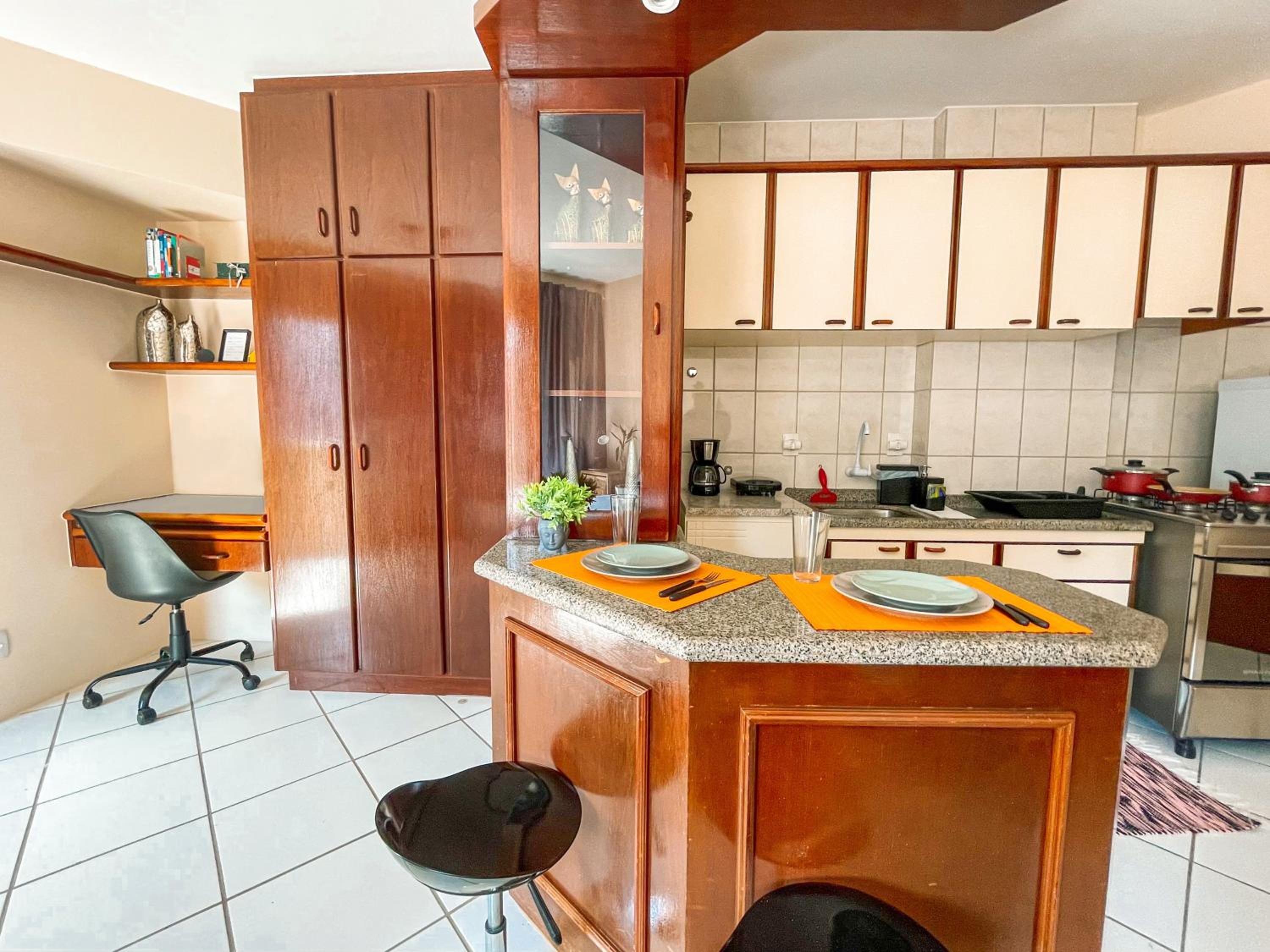 Studio no Centro: Piscina, Academia e Garagem N209