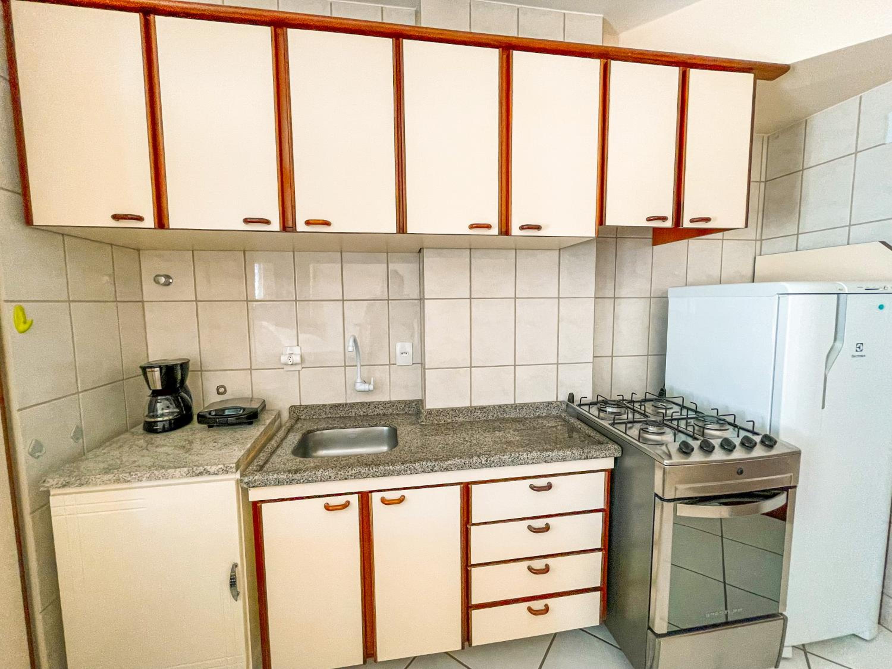 Studio no Centro: Piscina, Academia e Garagem N209