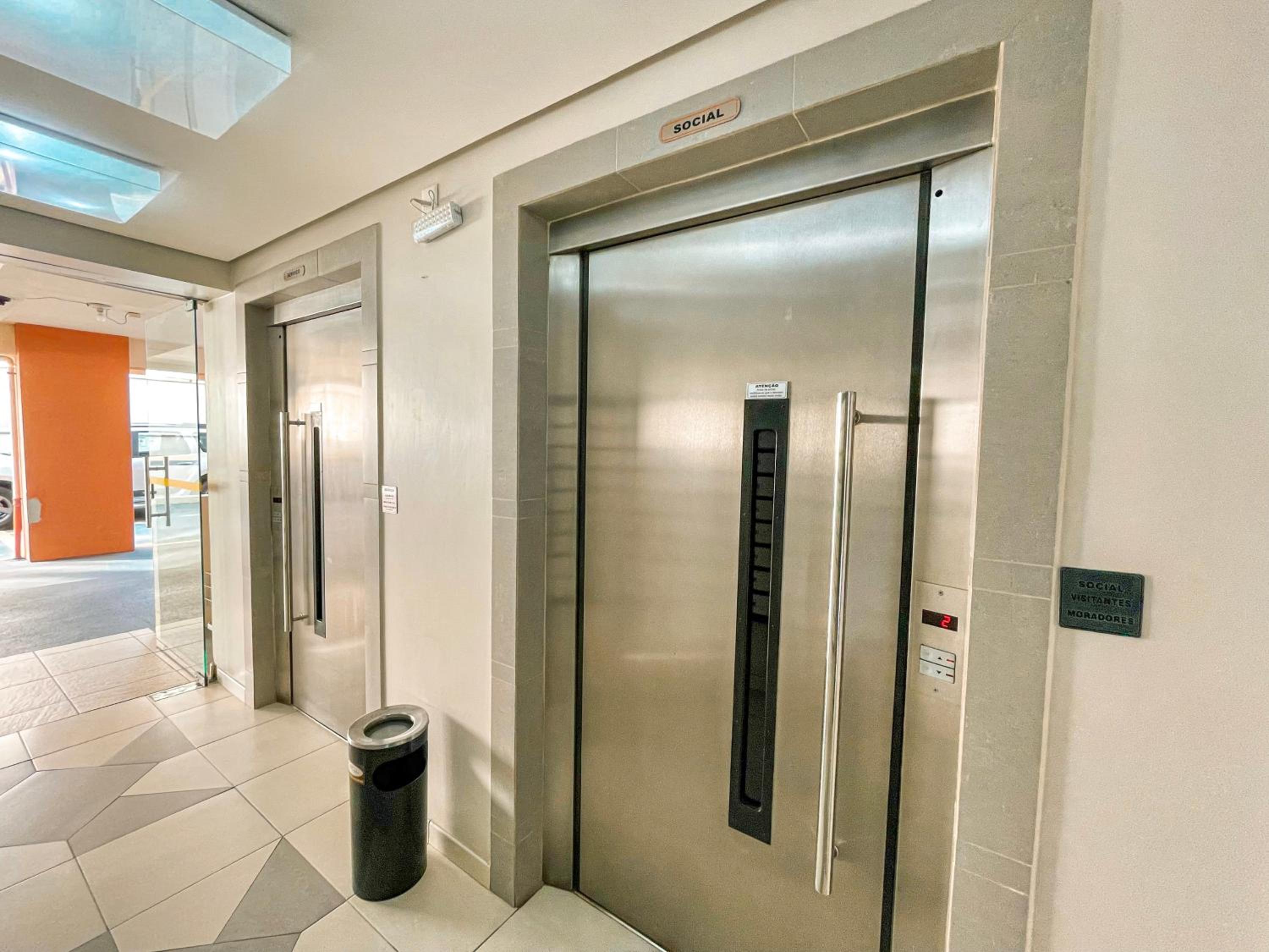 Studio no Centro: Piscina, Academia e Garagem N209