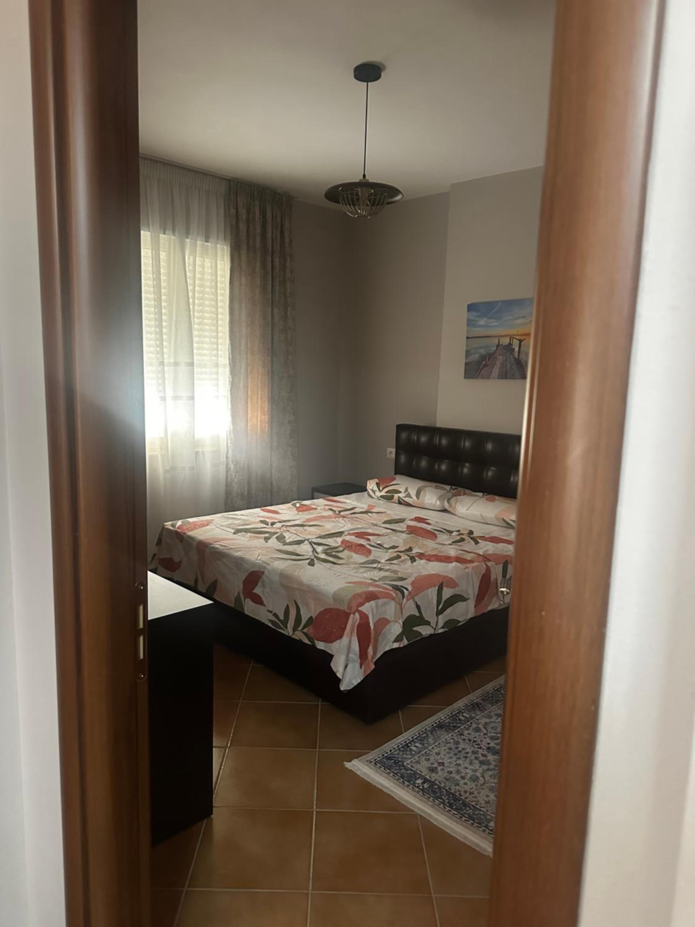 Dea Apartament Durrës, Golem