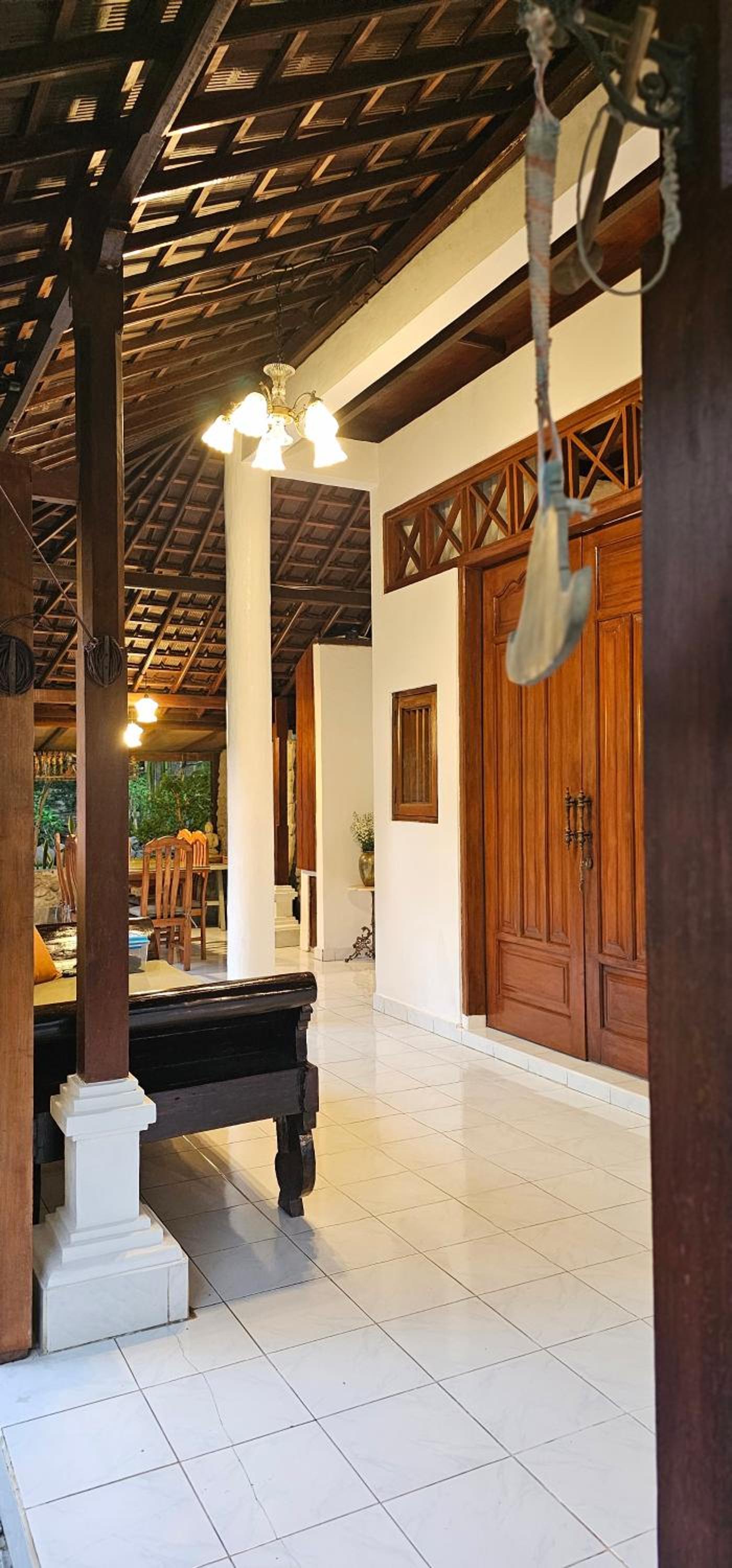 charming balinese Shanty house