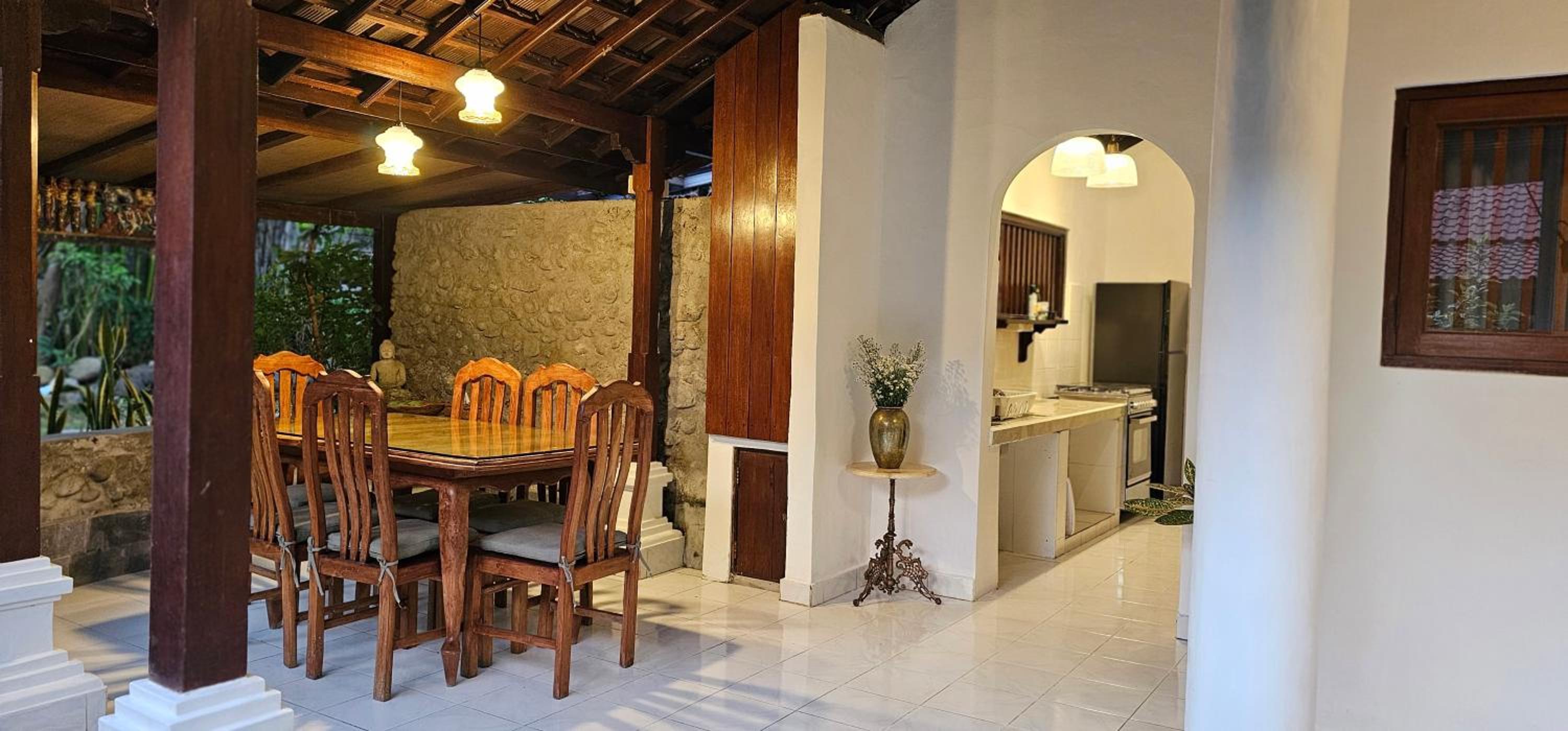 charming balinese Shanty house