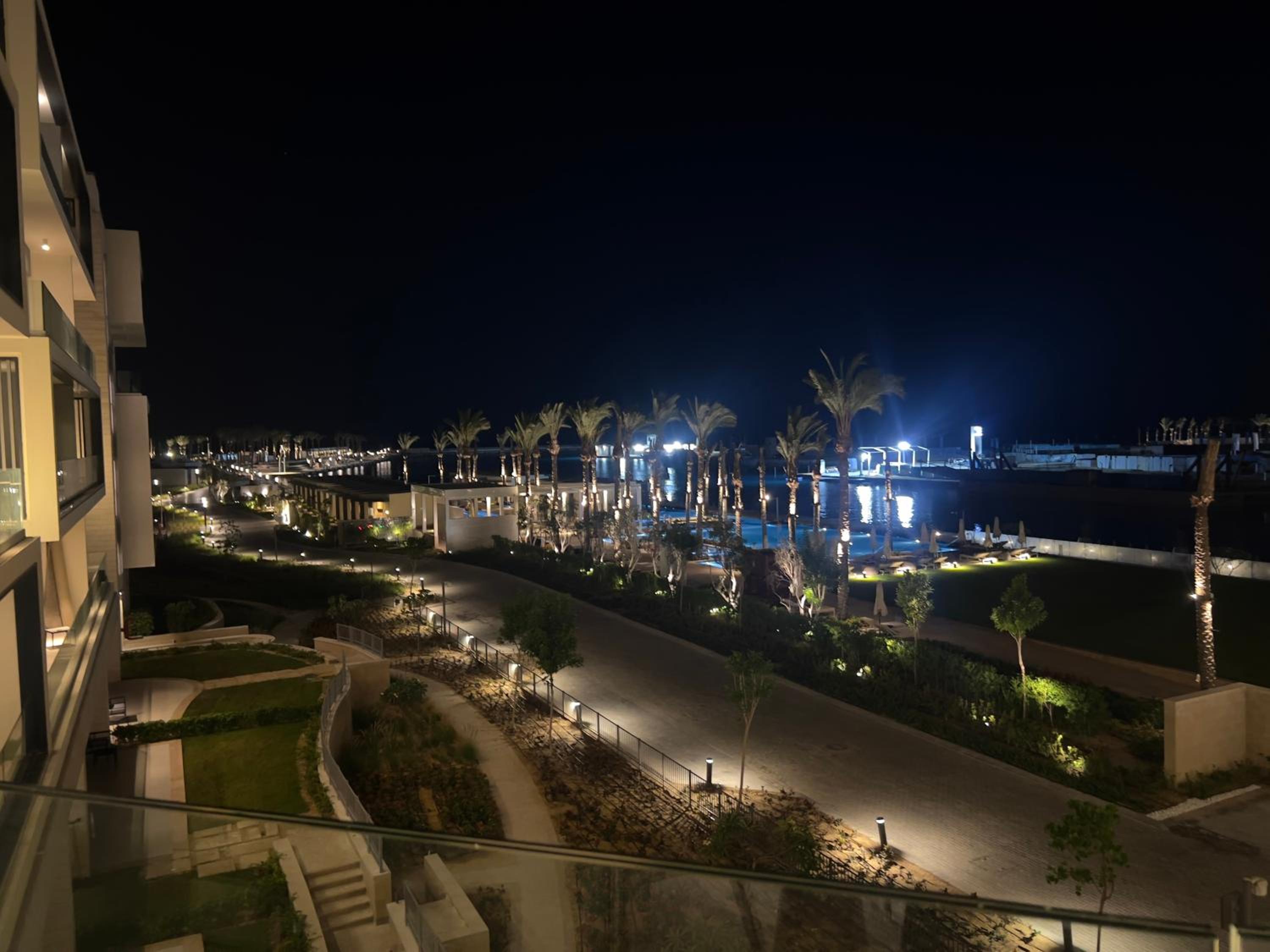 Marassi, Luxury Suite in Address Beach resort! service apartment