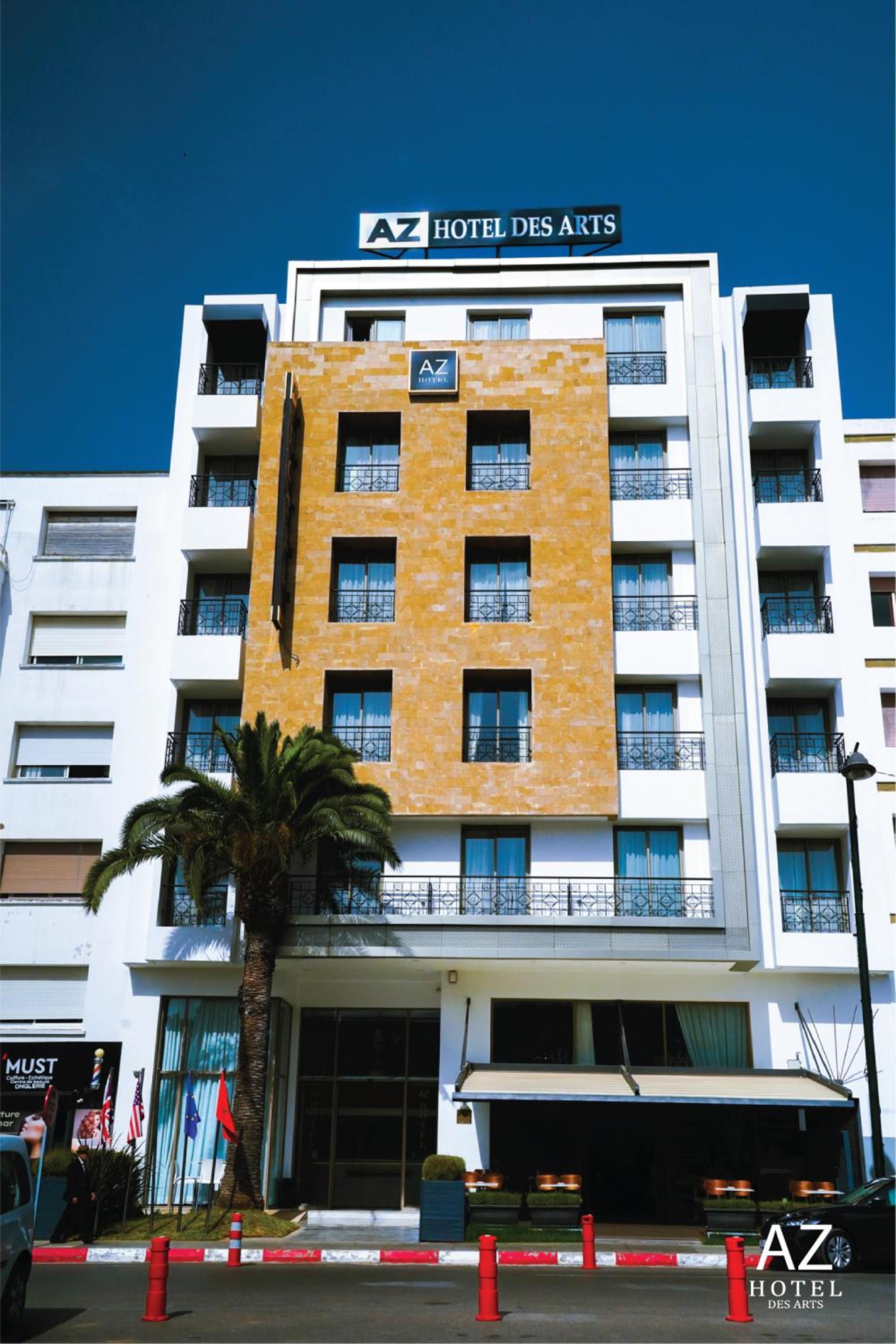 Hotel AZ hôtel des arts - Image 1