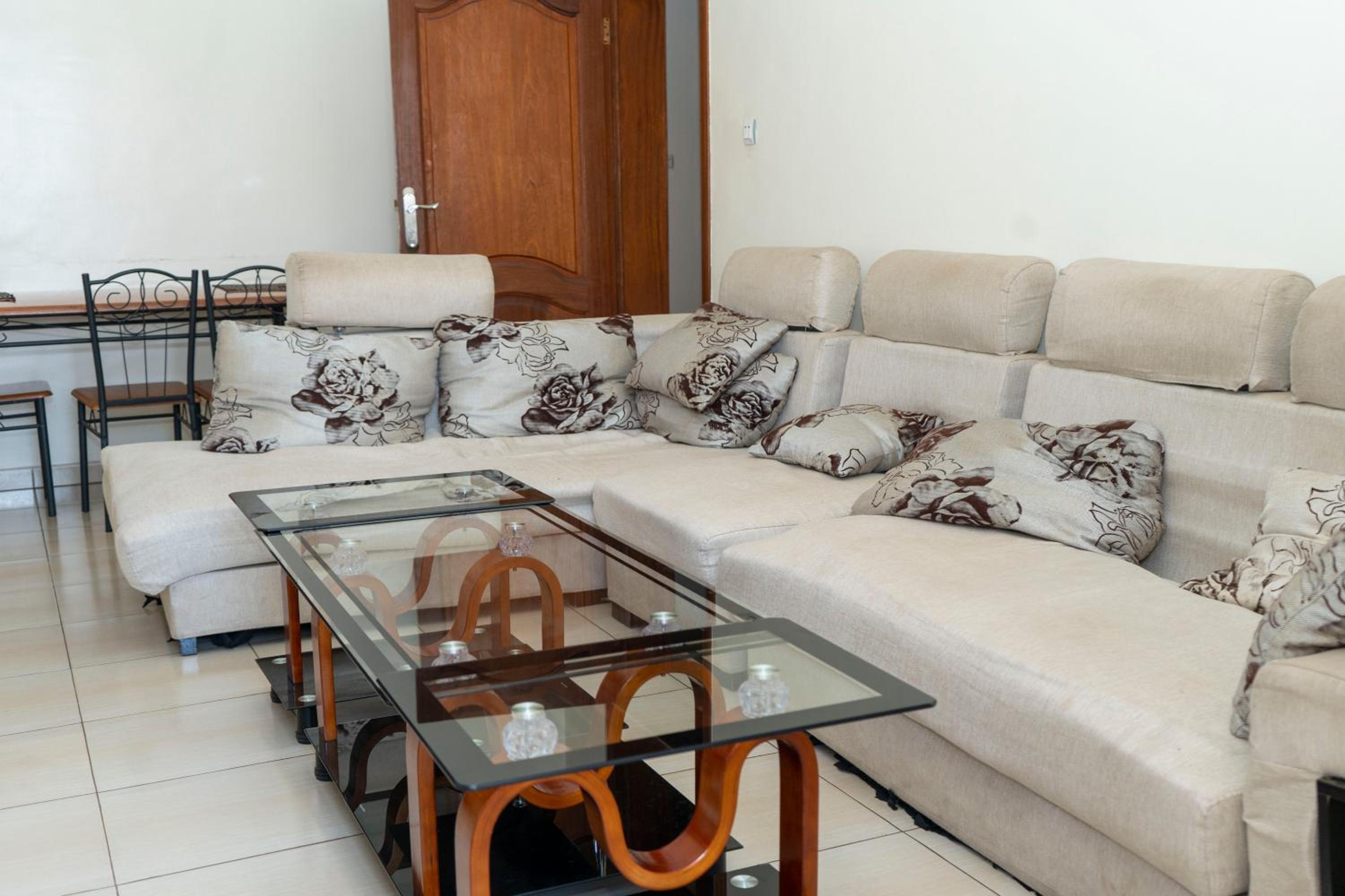 Green View Apartments