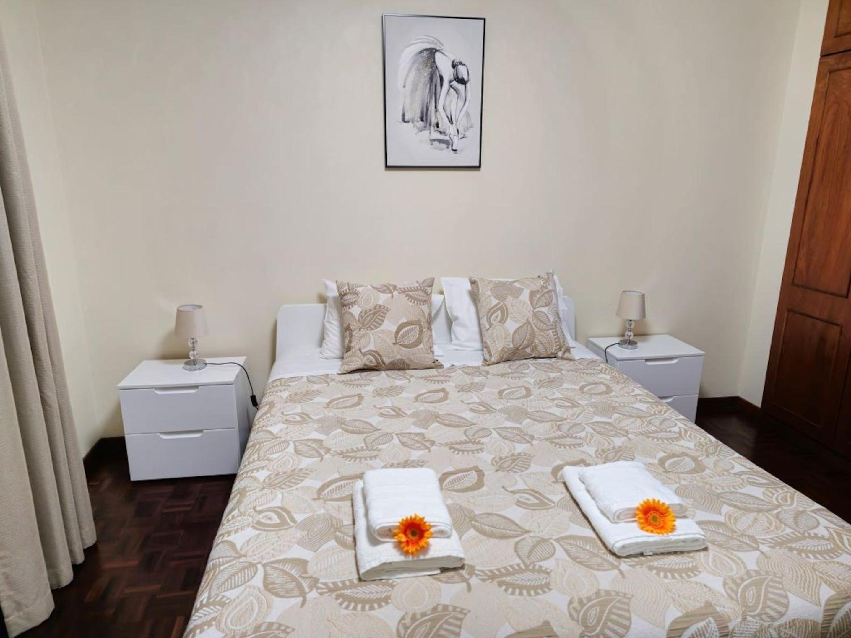 Charming Apartment in Funchal with Balcony and View view 3