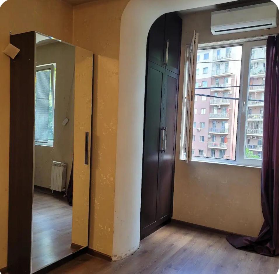1BR app Vera center For Monthly&Daily Rent view 3