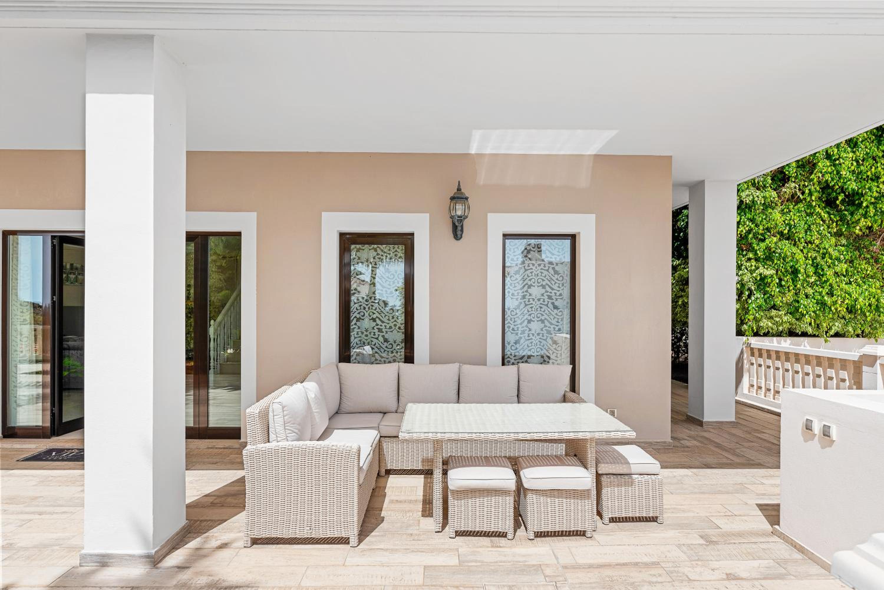 Villa Vista Bella Costa Adeje in ruhiger Villengegend mit Meerblick