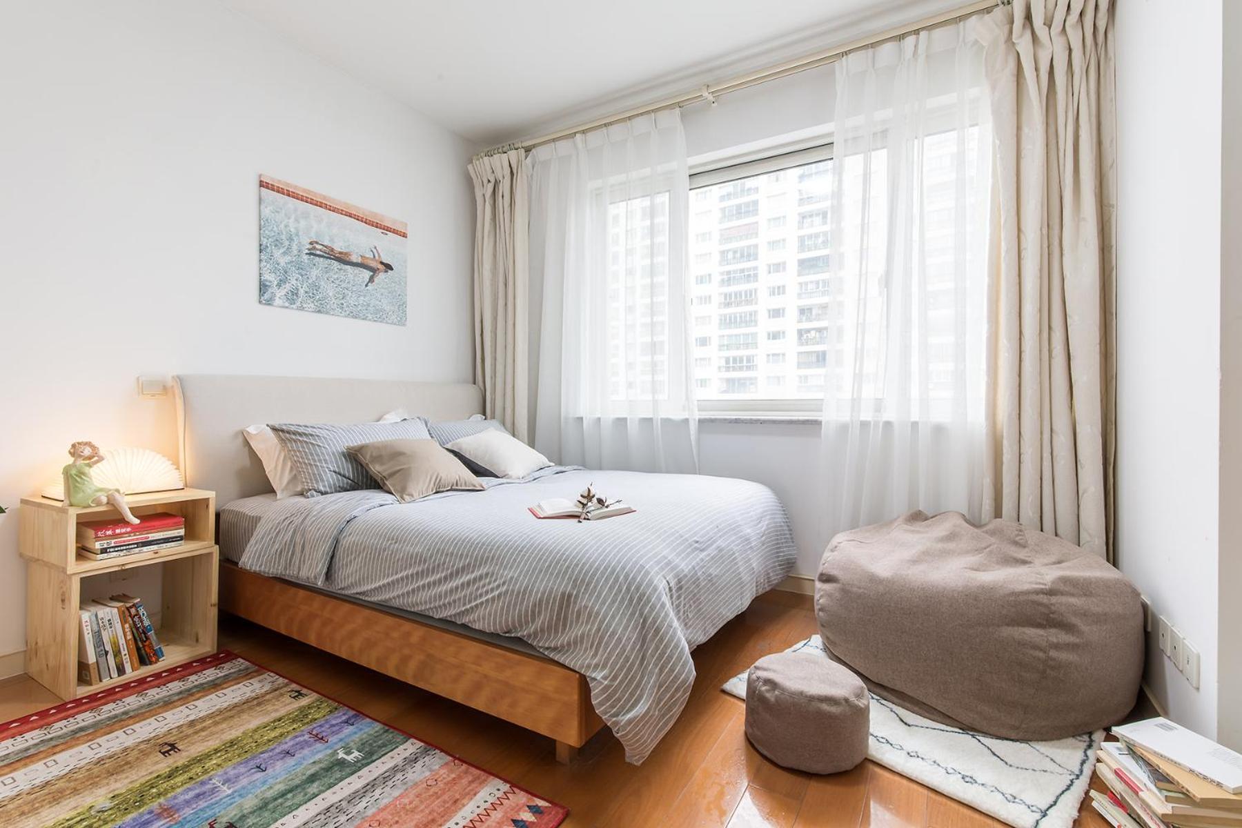 Shanghai Vacations - Book and Bed-ZhongFu - Property Image 4