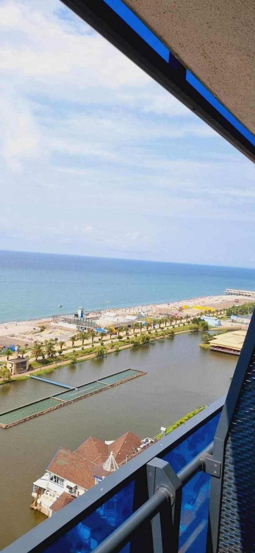 Orbi City Panorama Apartament