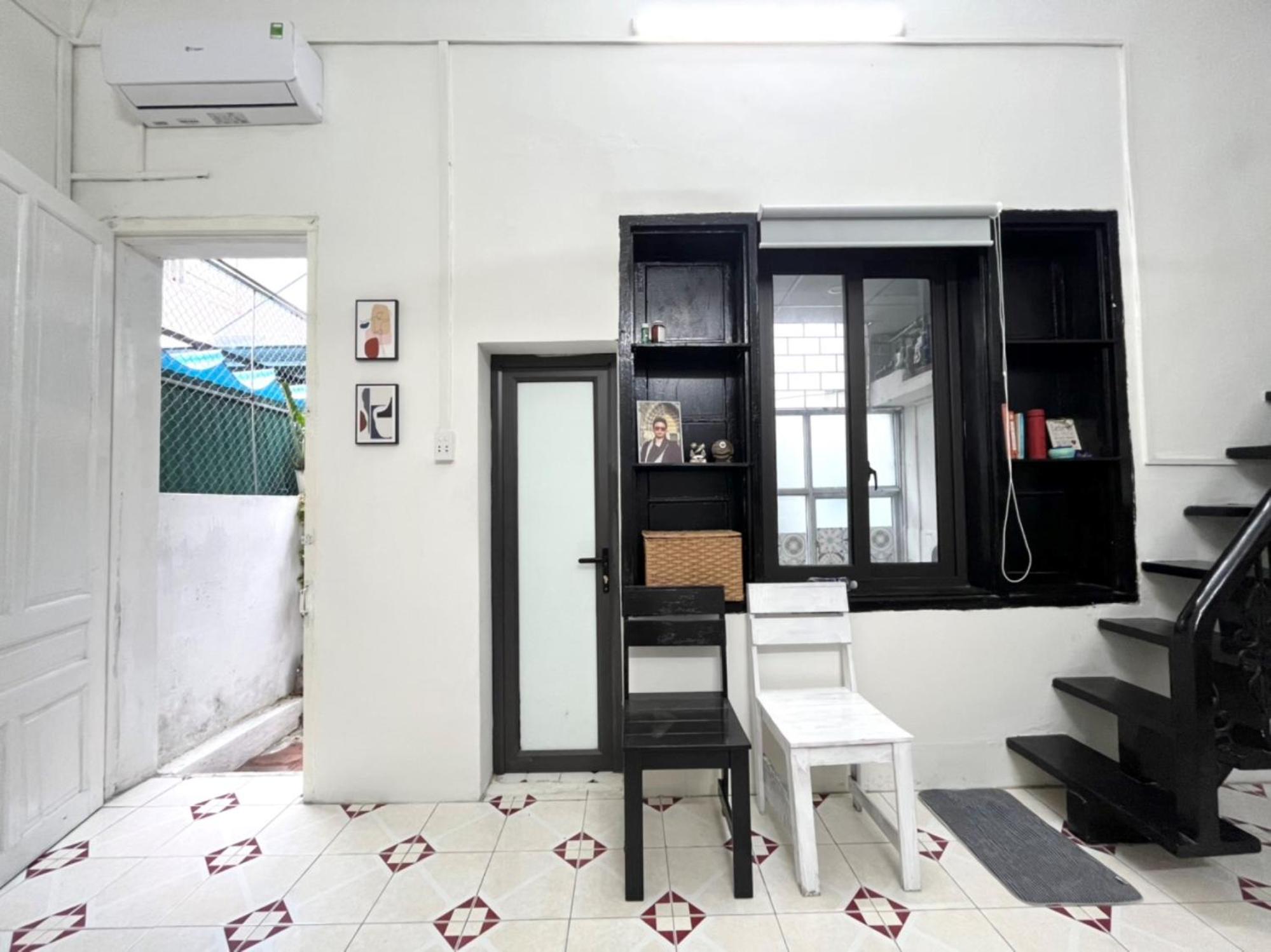 2-Floor Duplex apartment near Train Street - Quiet Local alley