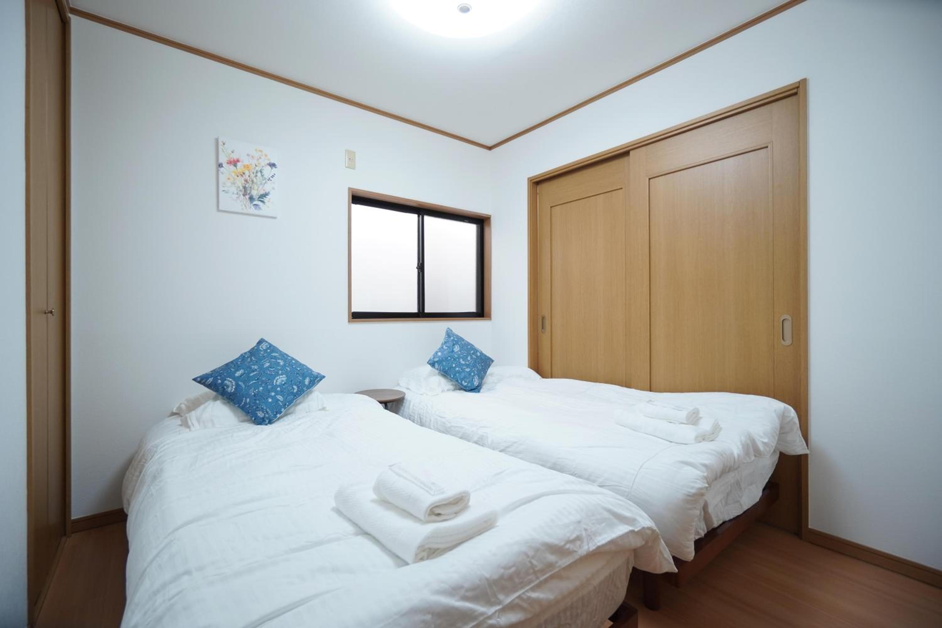 Tsuruhashi House 5bedroom