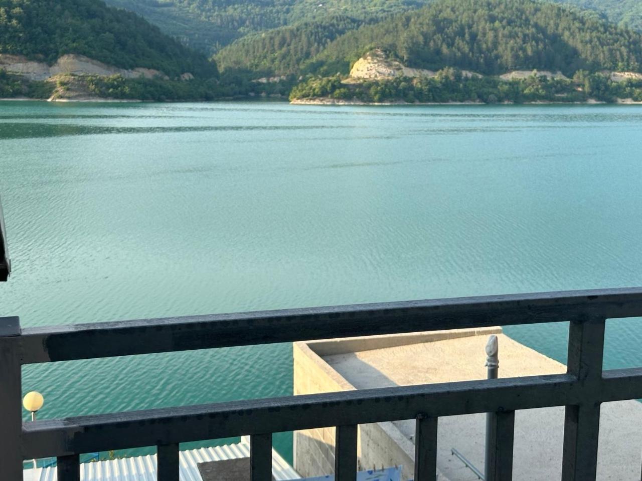 AB Apartmani Radešine