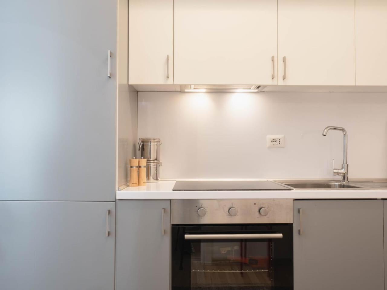 Tirana City Apartment 21
