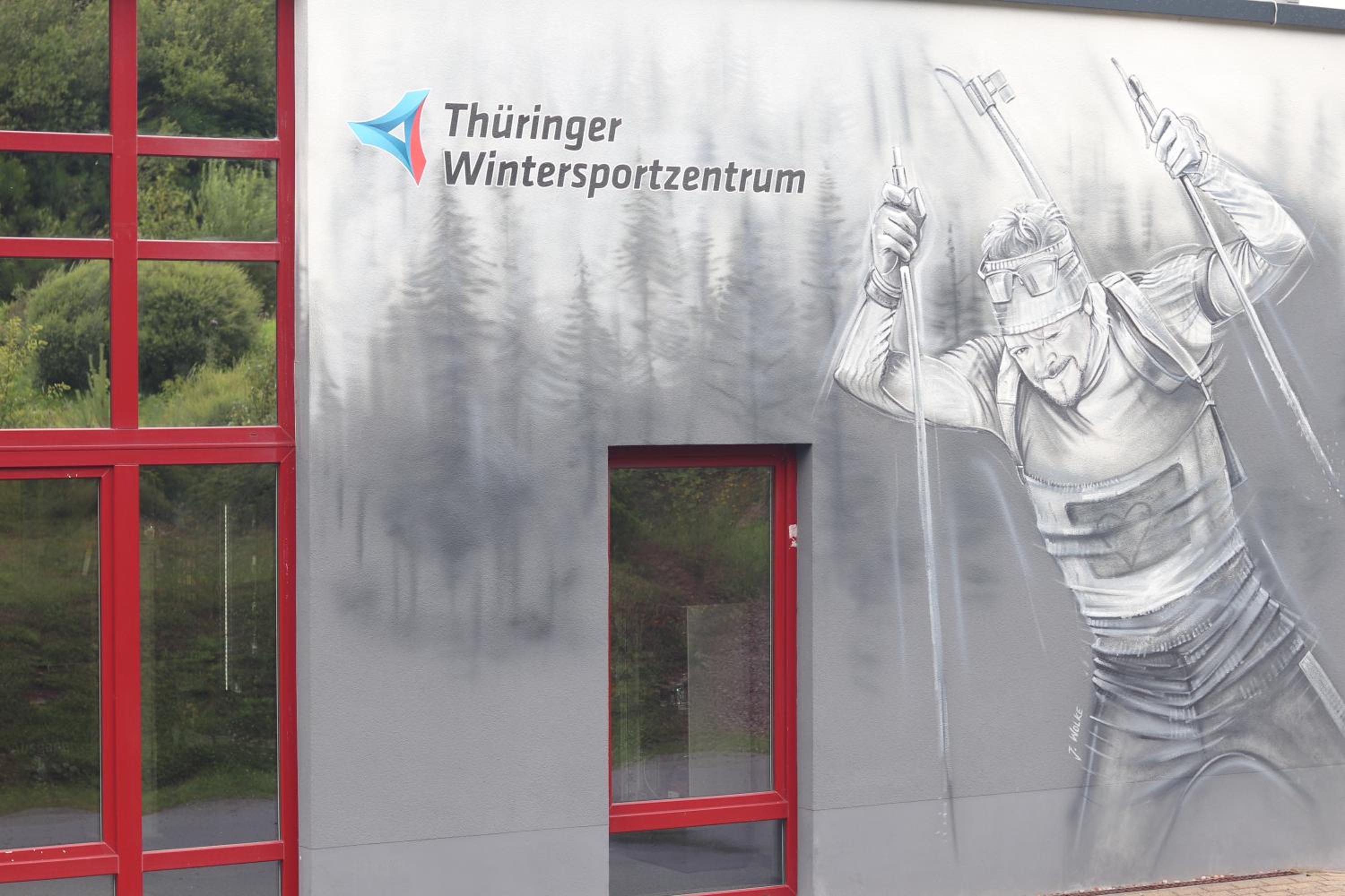 FeWo Oberhof - Tiefgarage und Parkplatz inklusive