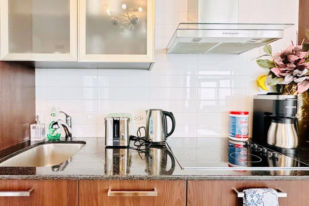 NewDowntown Condo by UnionStationScotiaArena